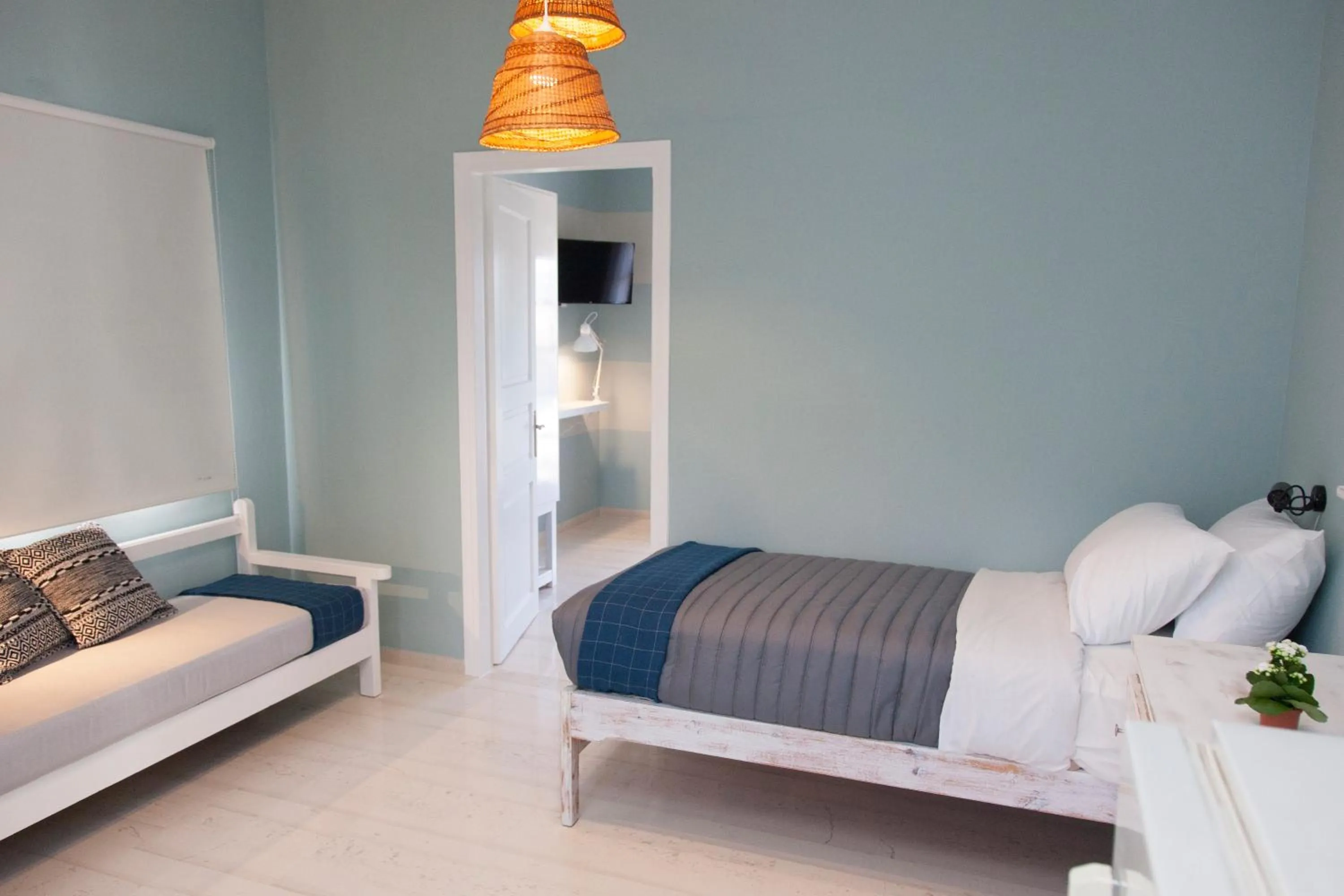 Bed in Mojito Elegant Studios