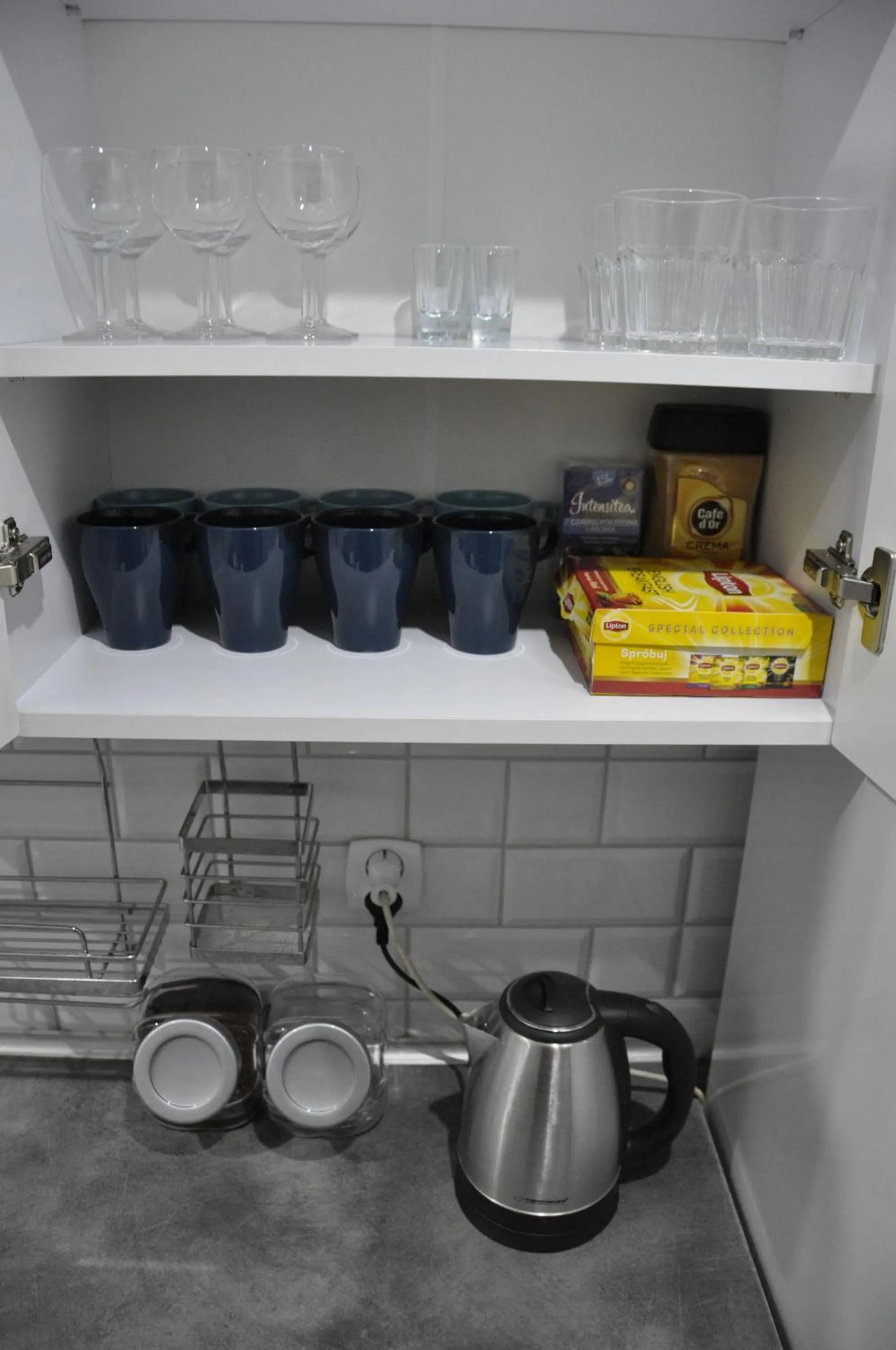 Kitchen/Kitchenette in Mario Rooms