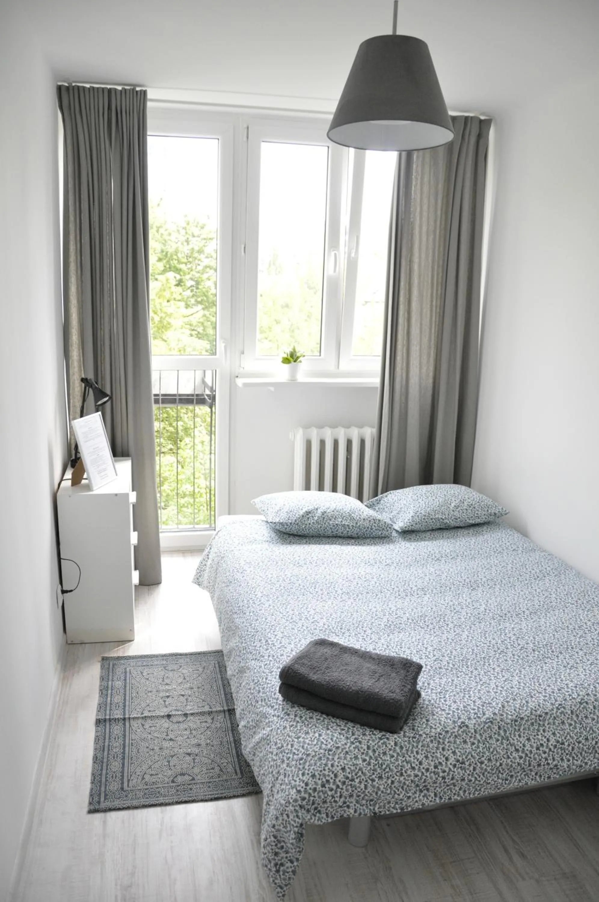 Photo of the whole room, Bed in Mario Rooms