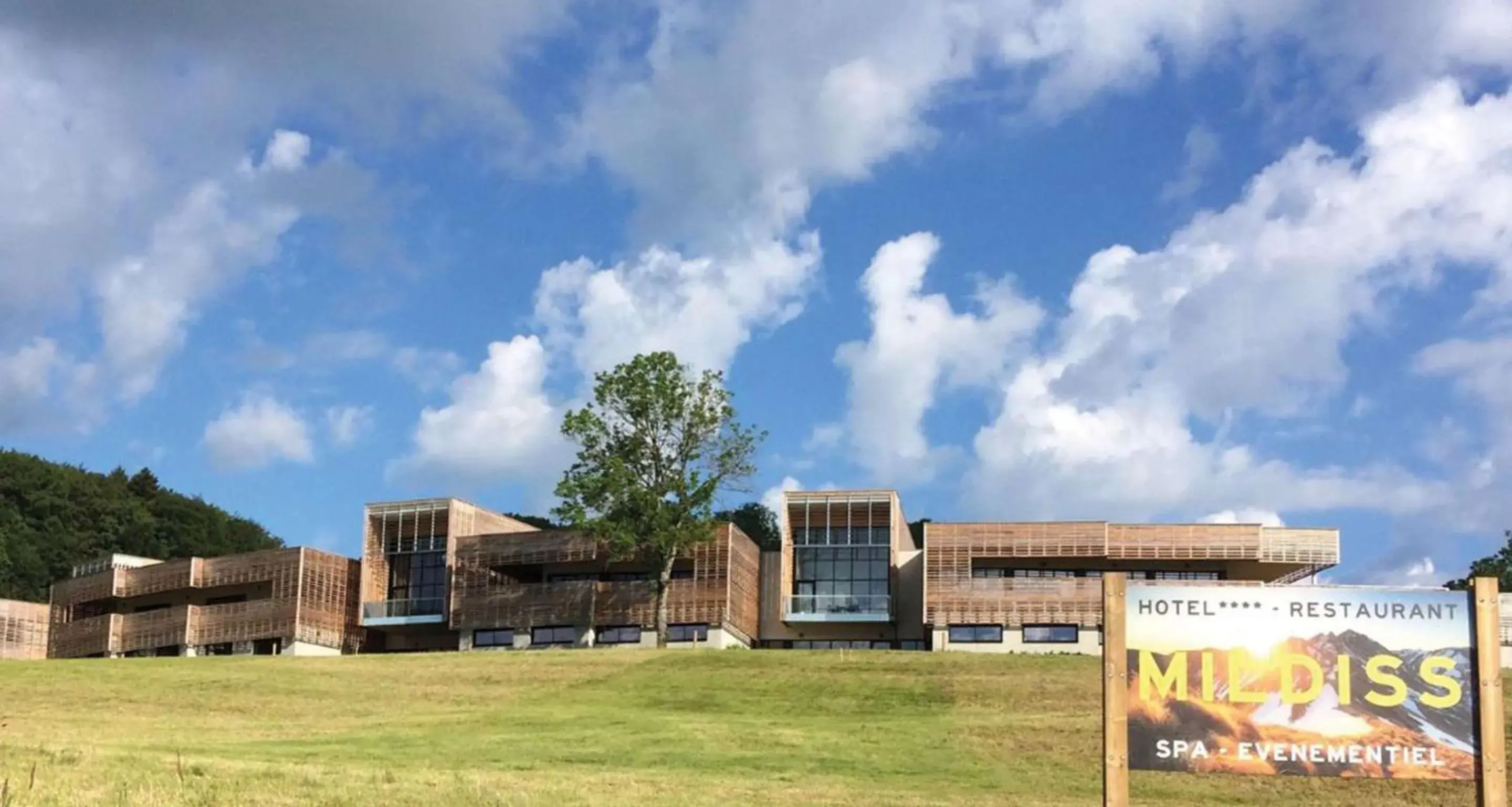 Property building in Mildiss Hotel Spa & Restaurant, BW Signature Collection Property building in Mildiss Hotel Spa & Restaurant, BW Signature Collection