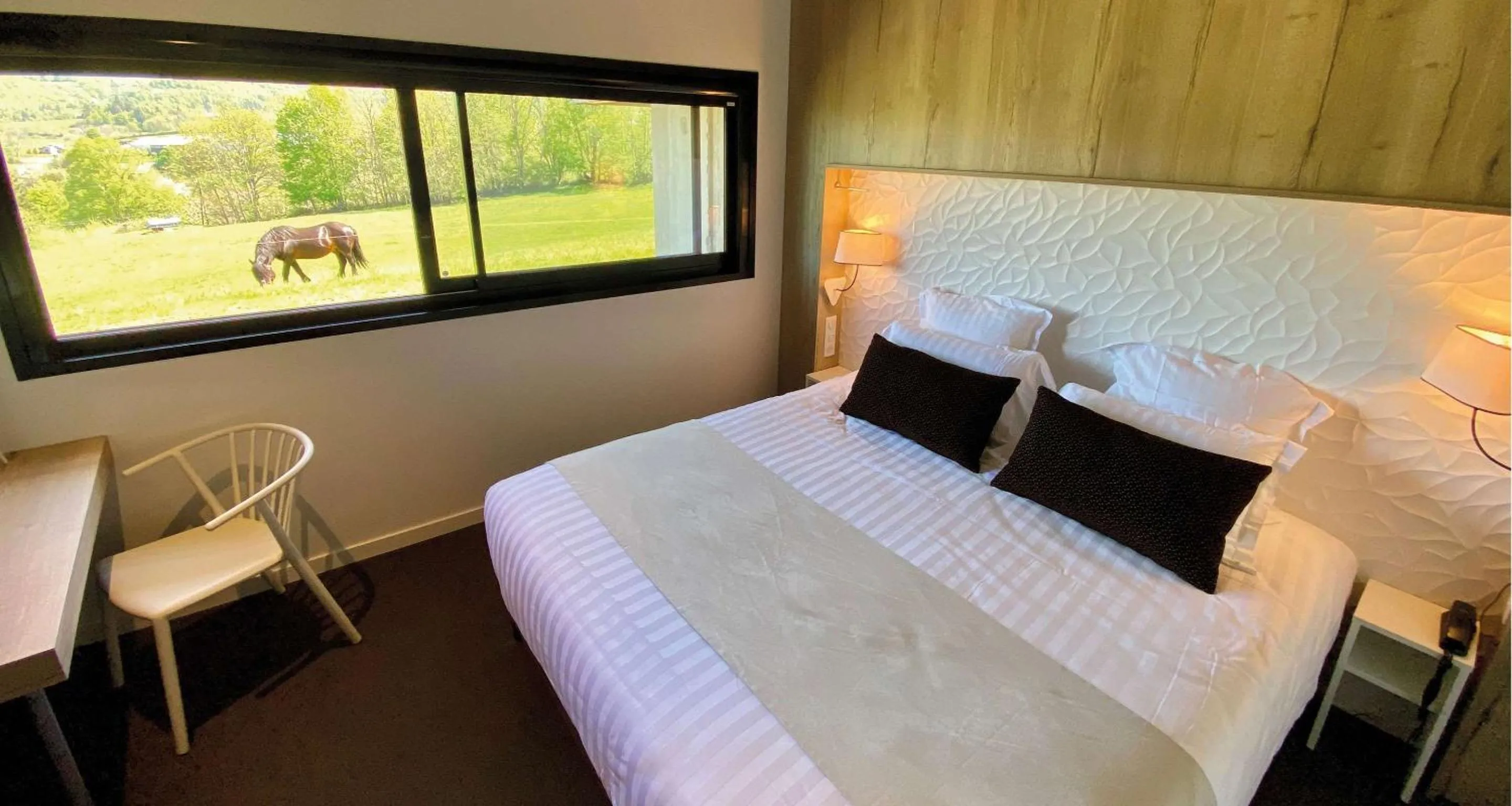 Bedroom, Bed in Mildiss Hotel Spa & Restaurant, BW Signature Collection