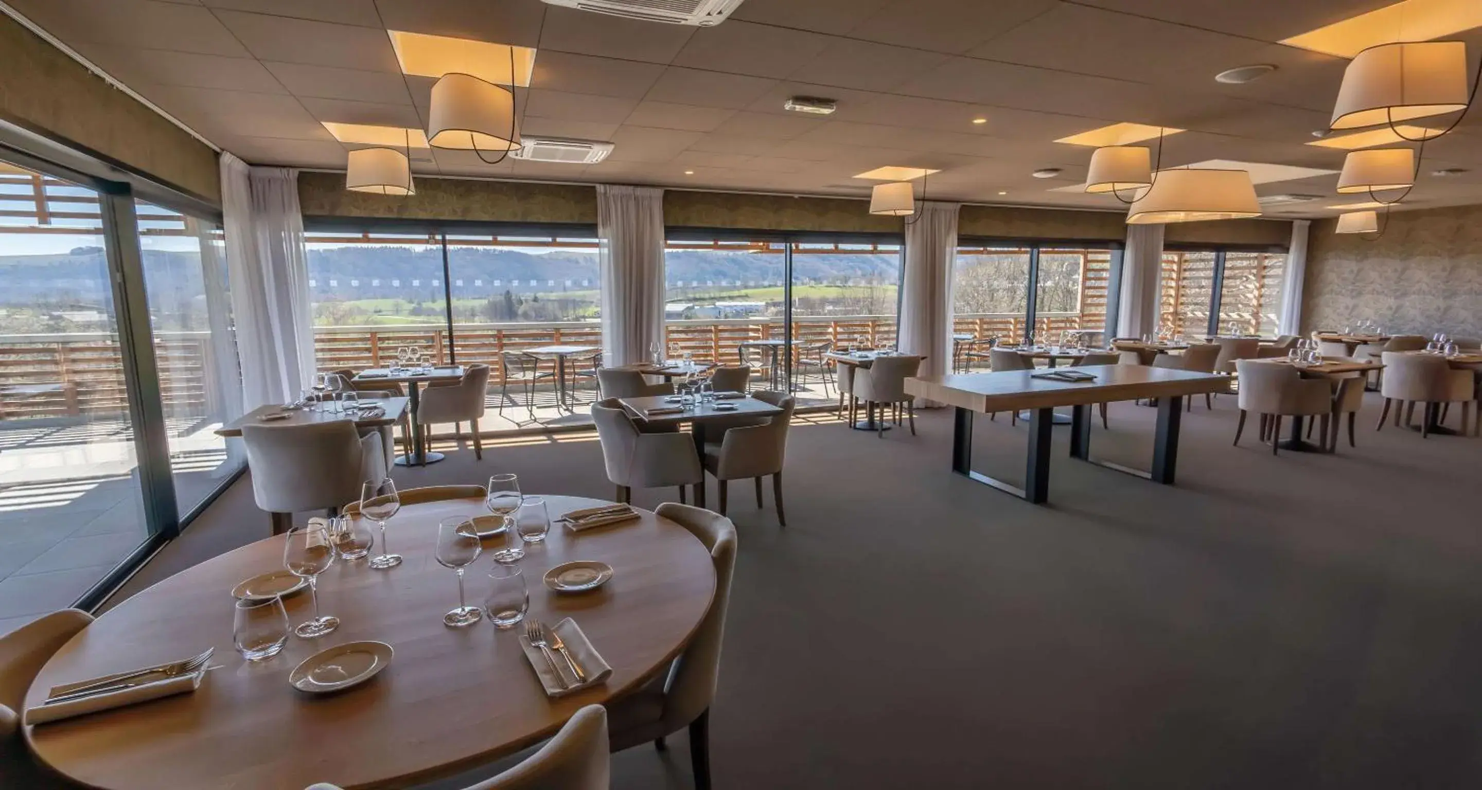 Restaurant/places to eat in Mildiss Hotel Spa & Restaurant, BW Signature Collection Restaurant/places to eat in Mildiss Hotel Spa & Restaurant, BW Signature Collection