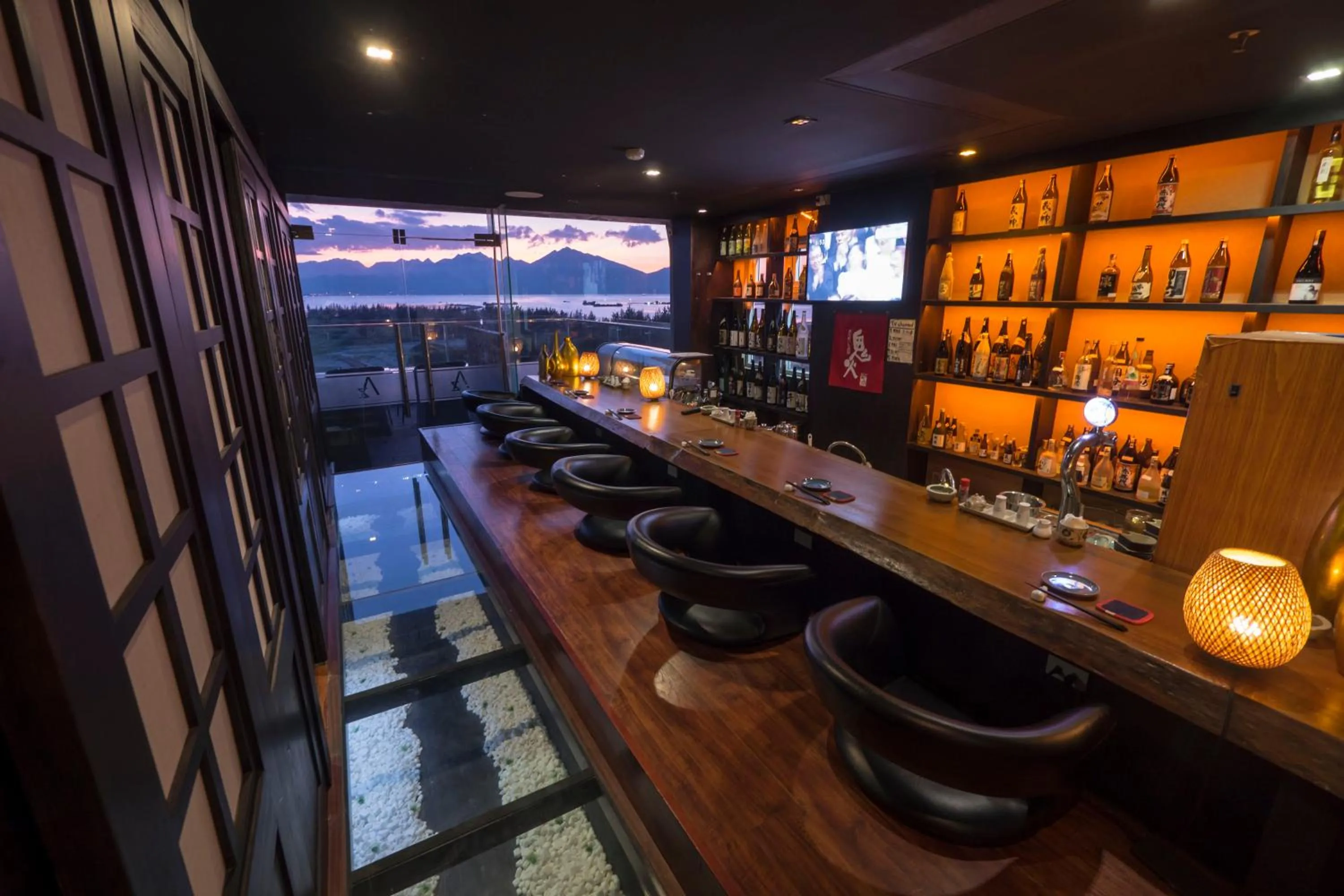 Restaurant/places to eat in Azumaya Hotel Da Nang