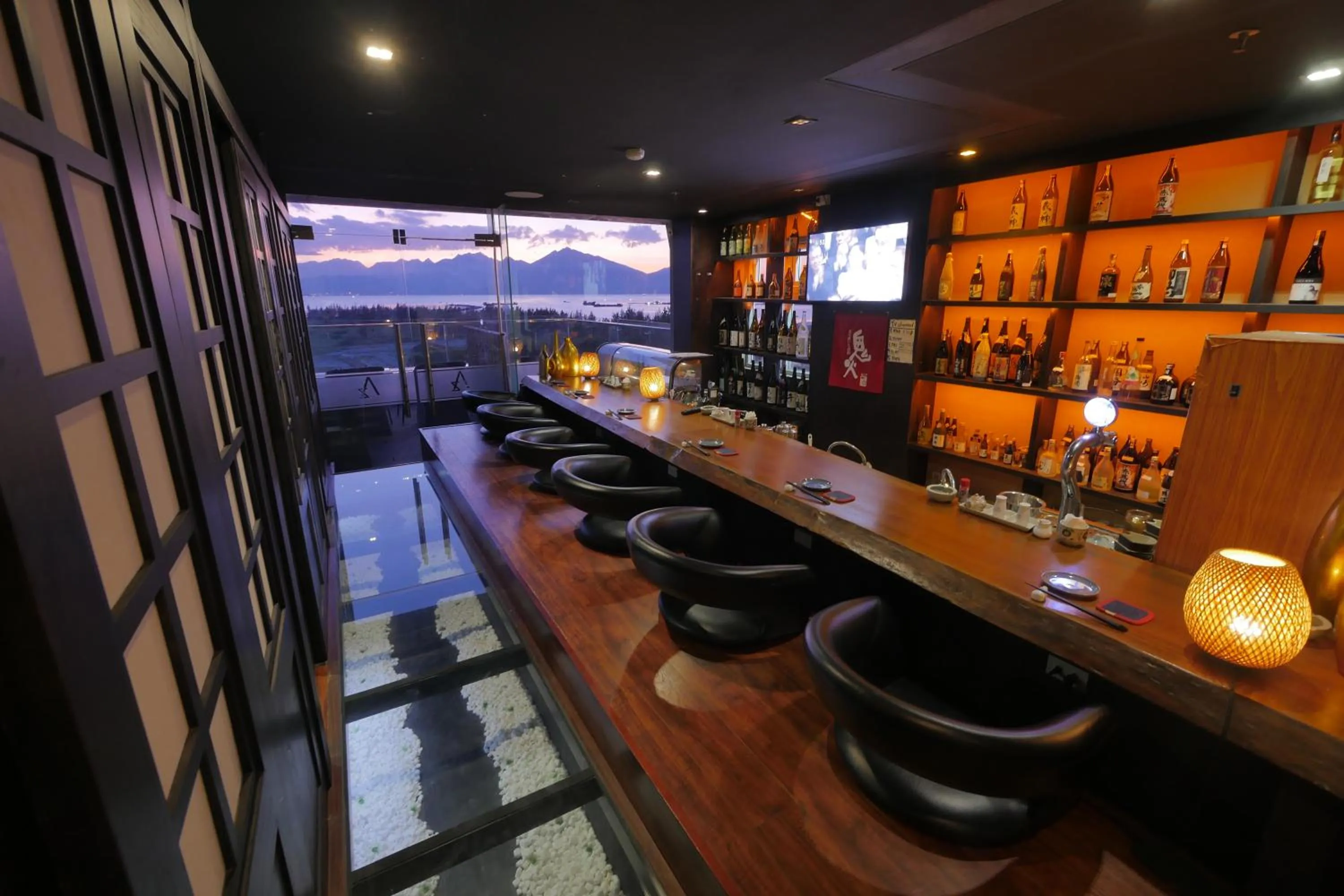 Restaurant/places to eat in Azumaya Hotel Da Nang