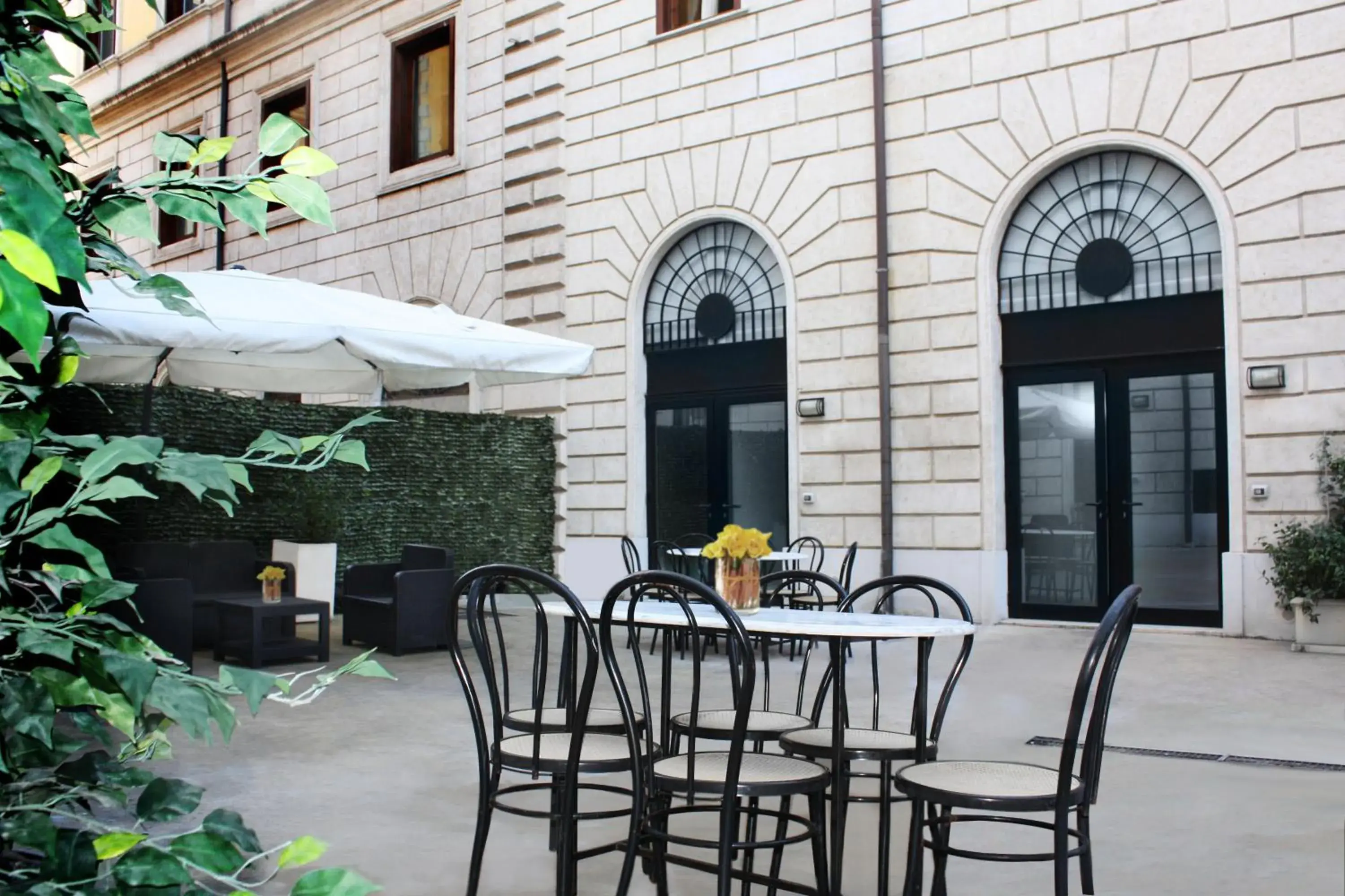 Property building in Roma Resort Termini Property building in Roma Resort Termini