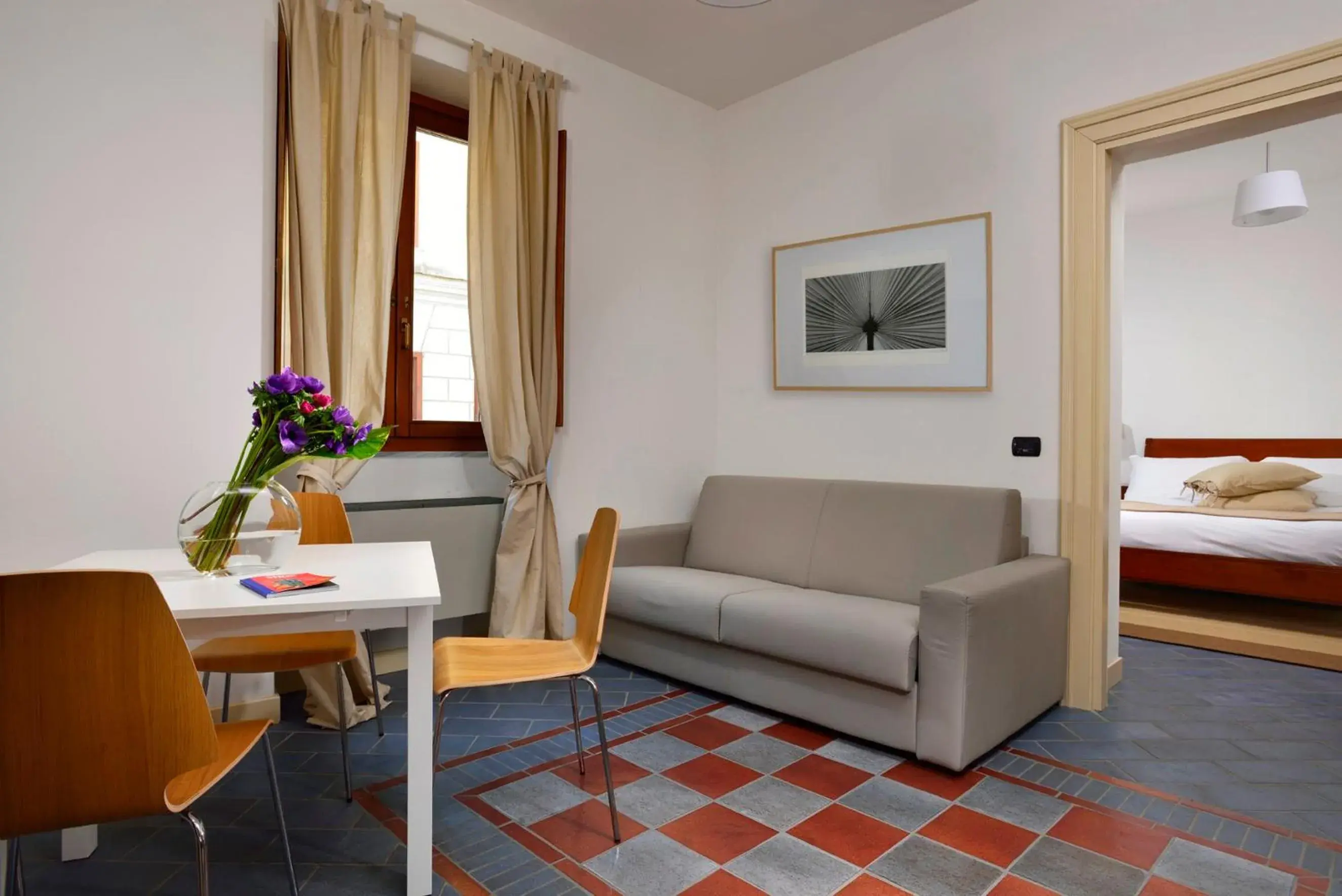Living room, Bed in Roma Resort Termini Living room, Bed in Roma Resort Termini