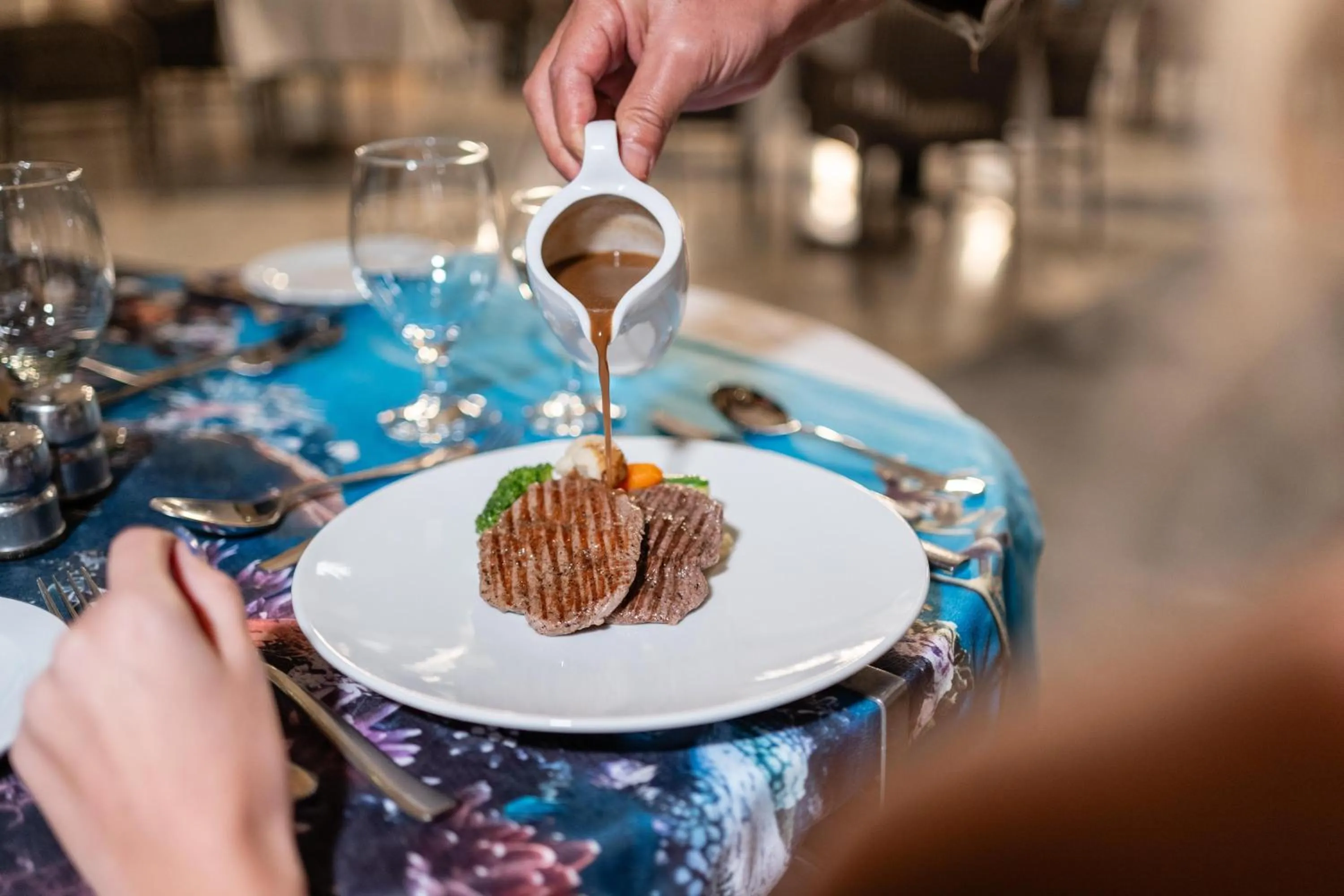 Restaurant/places to eat in Malikia Resort Abu Dabbab