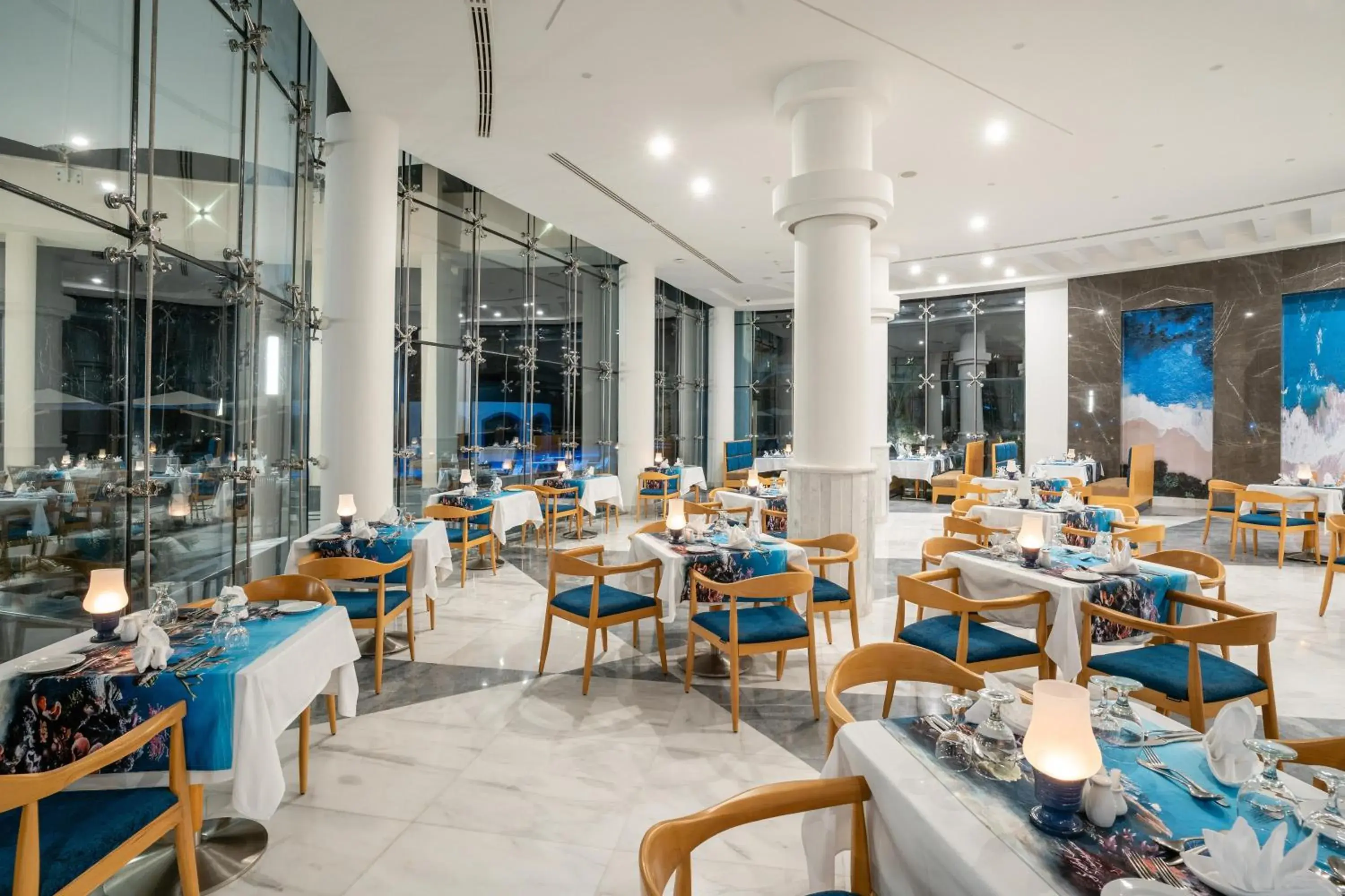 Restaurant/places to eat in Malikia Resort Abu Dabbab Restaurant/places to eat in Malikia Resort Abu Dabbab