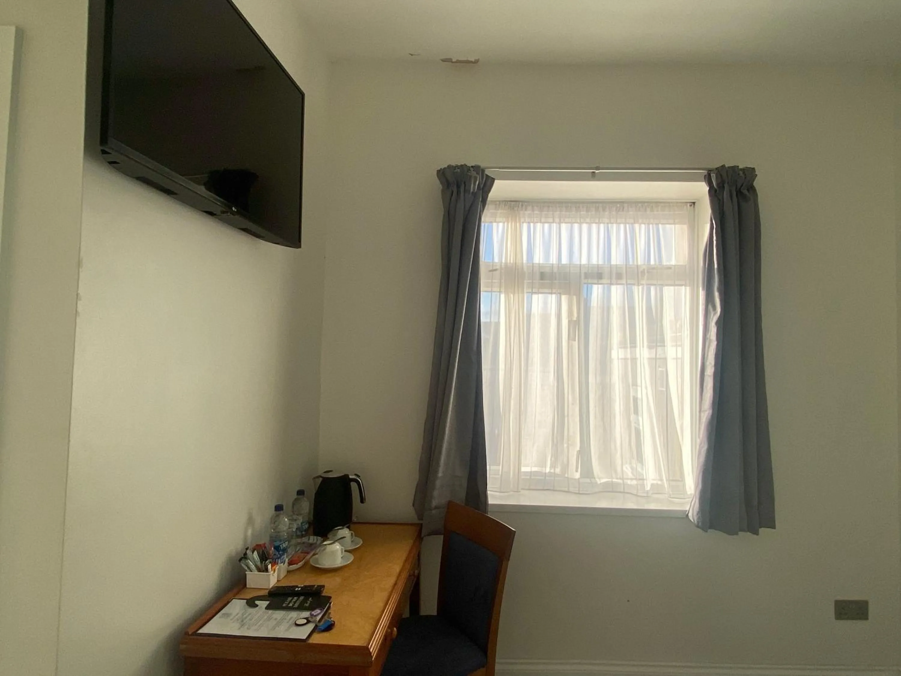 TV and multimedia in The Fairhaven Hotel