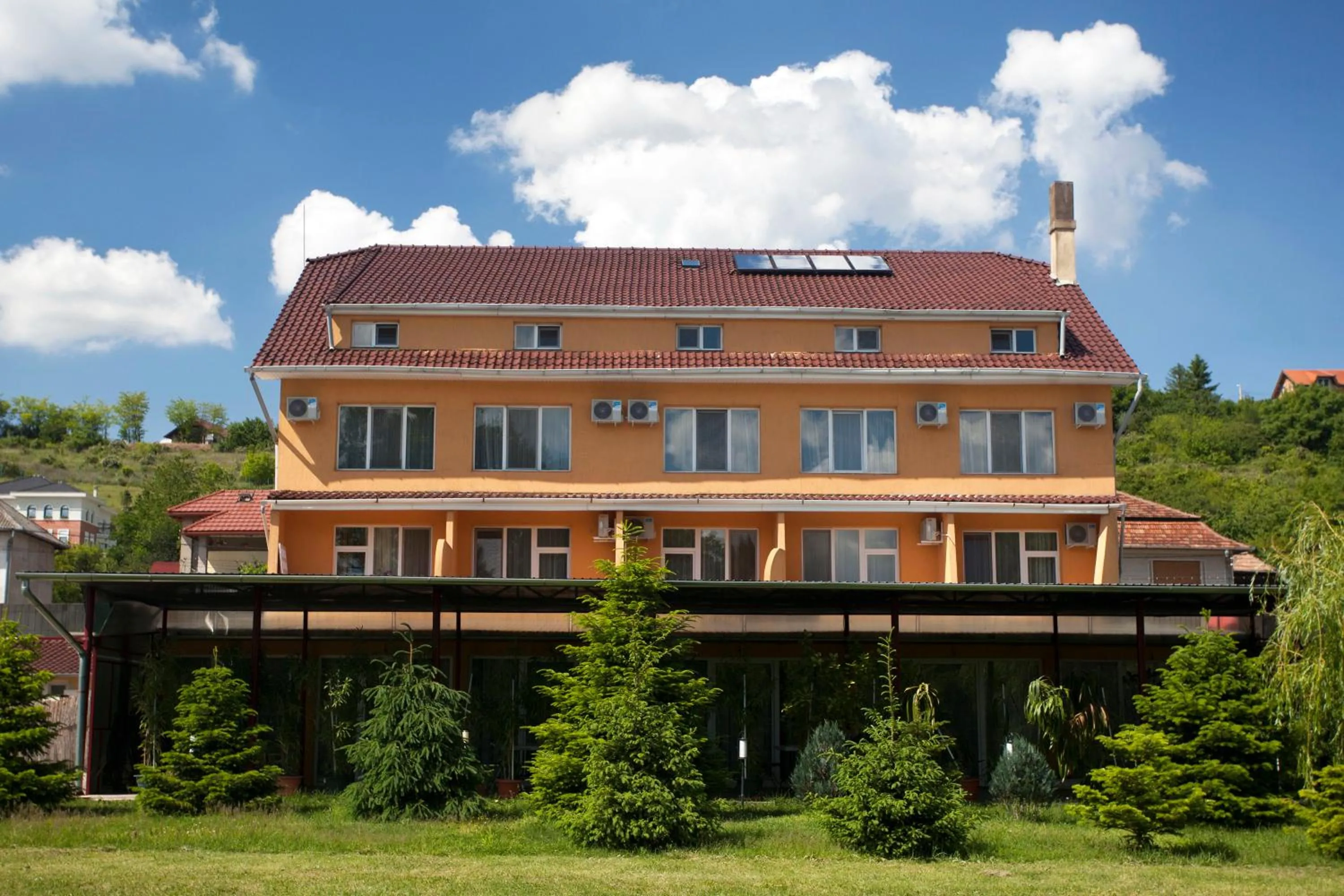 Summer in Hotel Terra