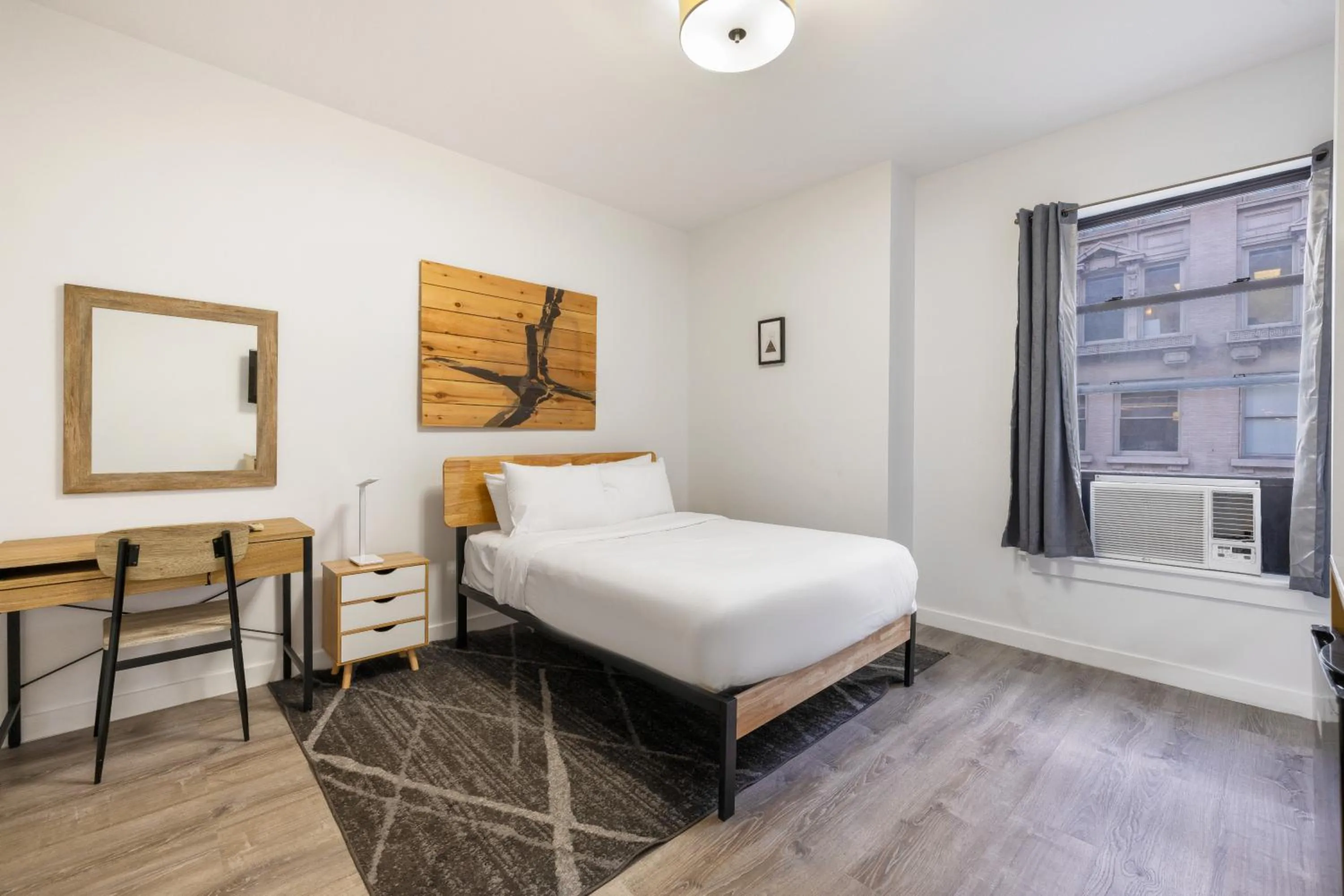 Hotel 27 by LuxUrban