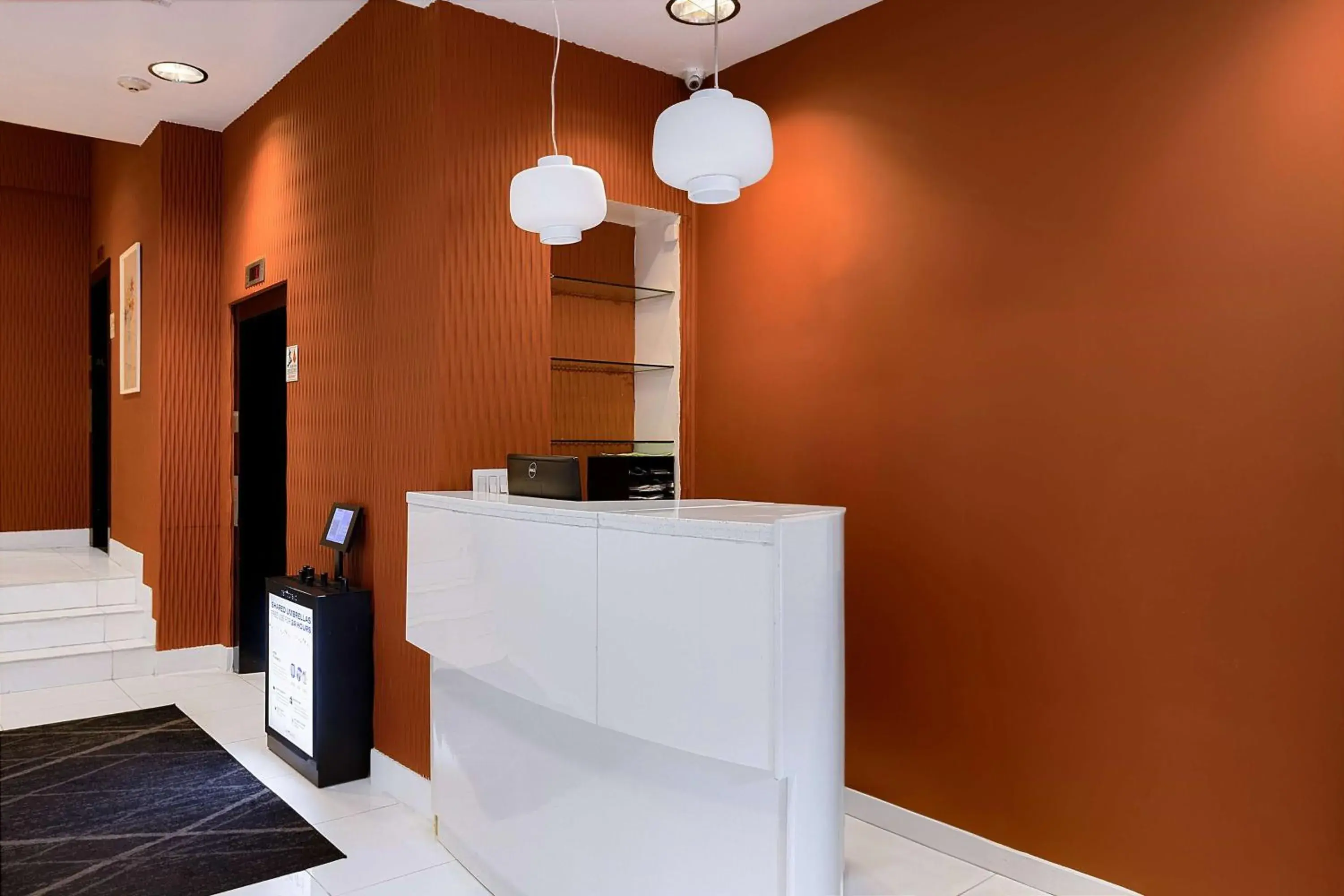 Lobby or reception in Hotel 27 by LuxUrban Lobby or reception in Hotel 27 by LuxUrban