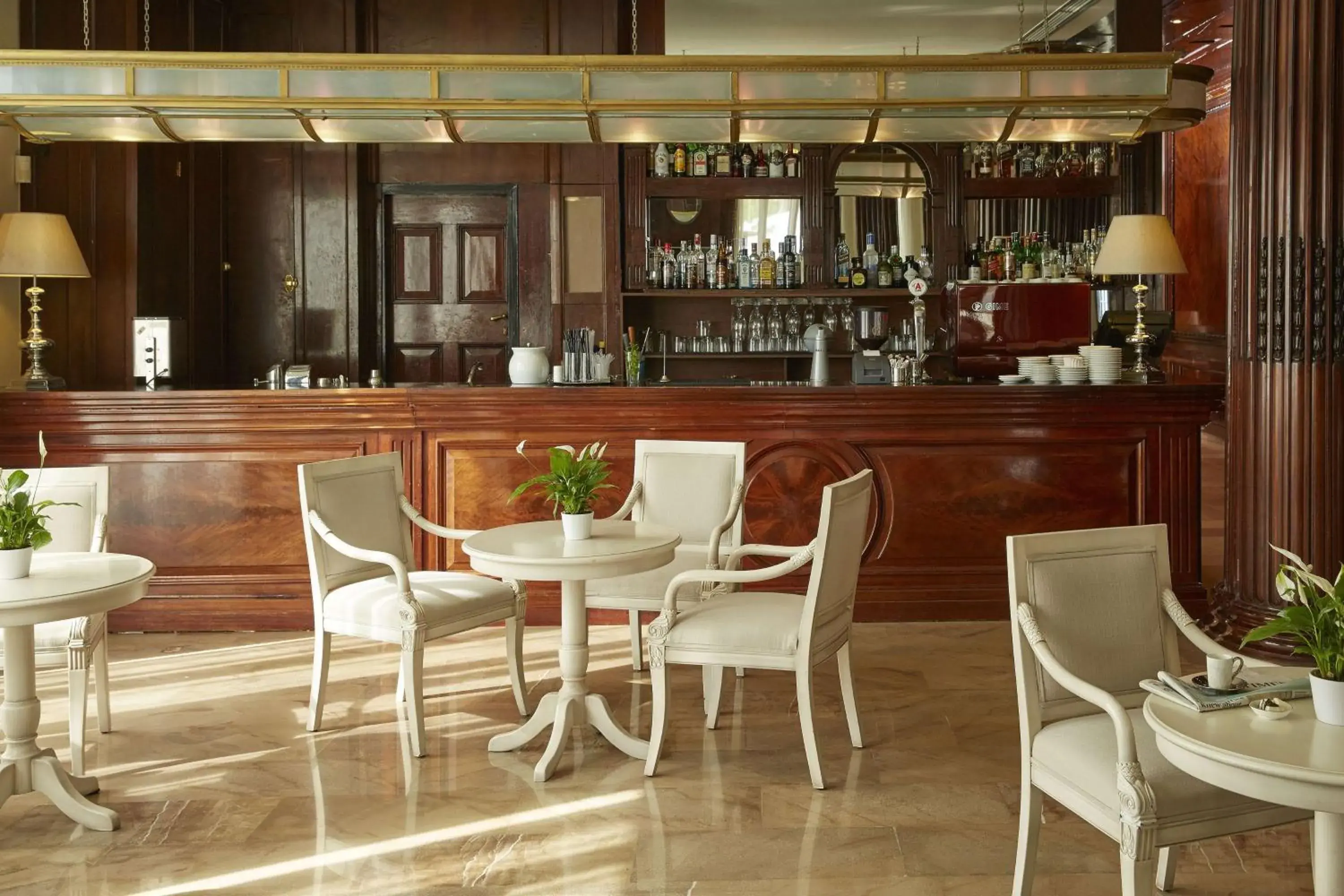 Lounge or bar in Mon Repos Palace - Adults Only Lounge or bar in Mon Repos Palace - Adults Only
