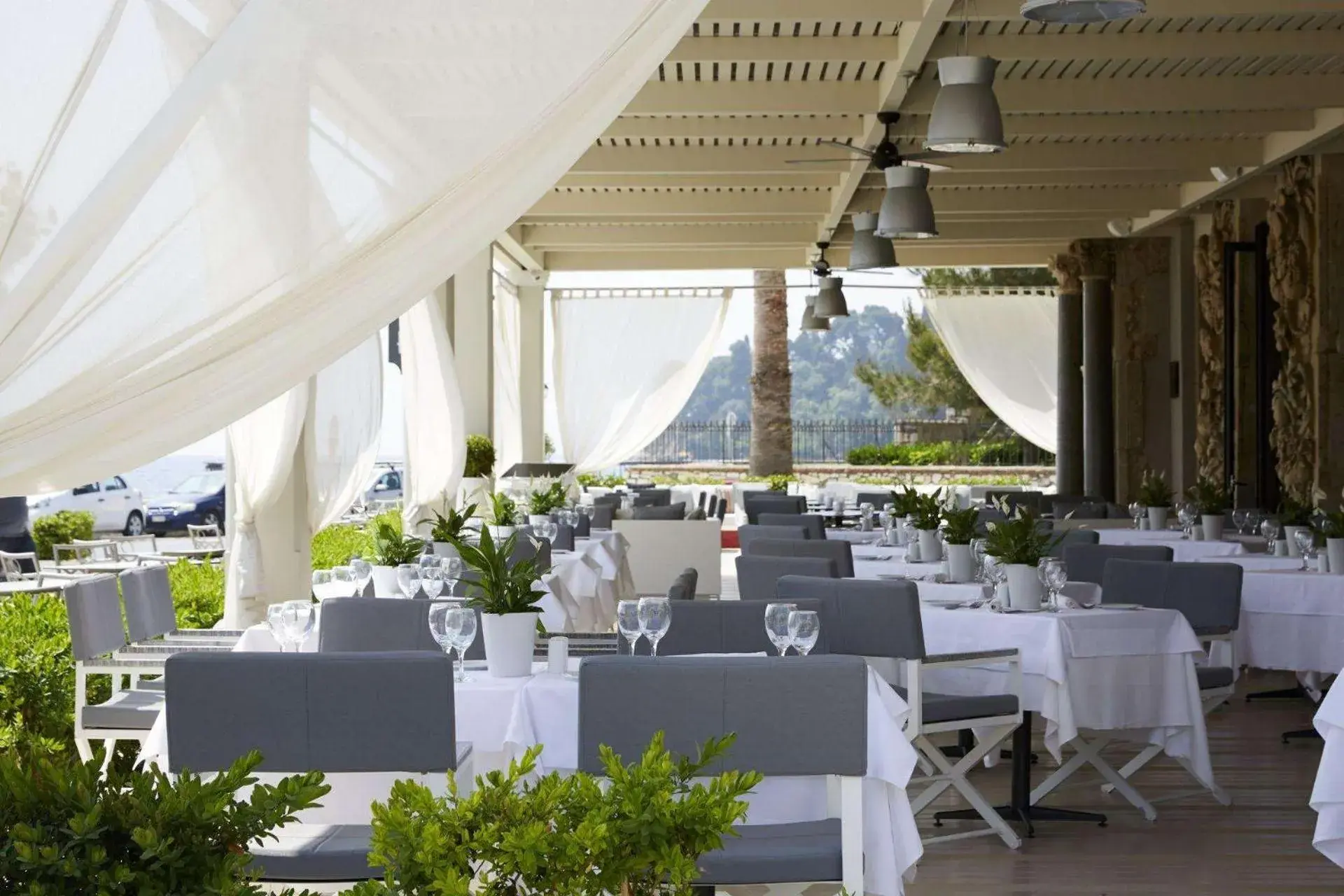 Restaurant/places to eat in Mon Repos Palace - Adults Only Restaurant/places to eat in Mon Repos Palace - Adults Only