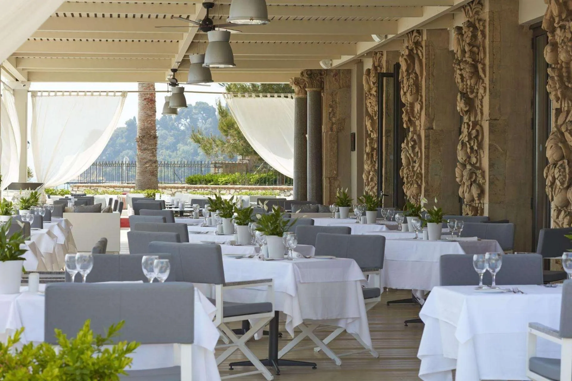 Restaurant/places to eat in Mon Repos Palace - Adults Only