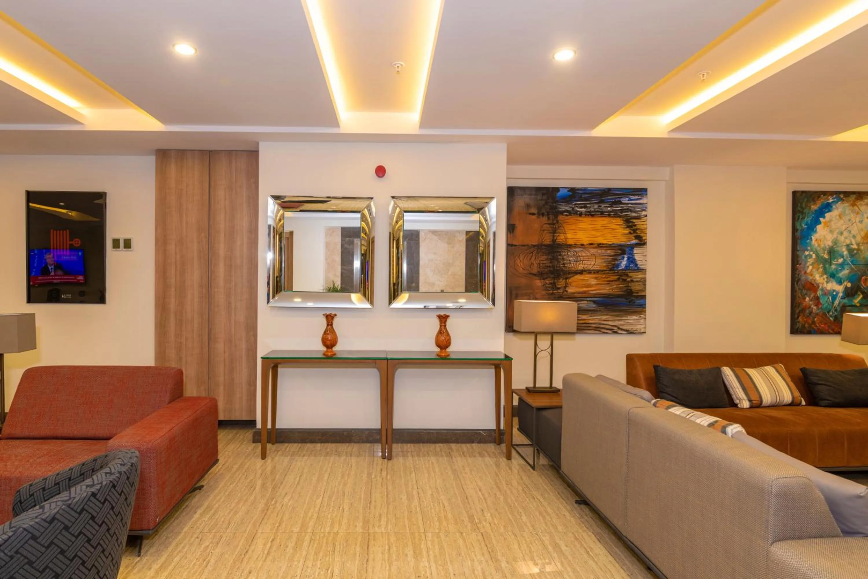 Lobby or reception in 38 Hotel