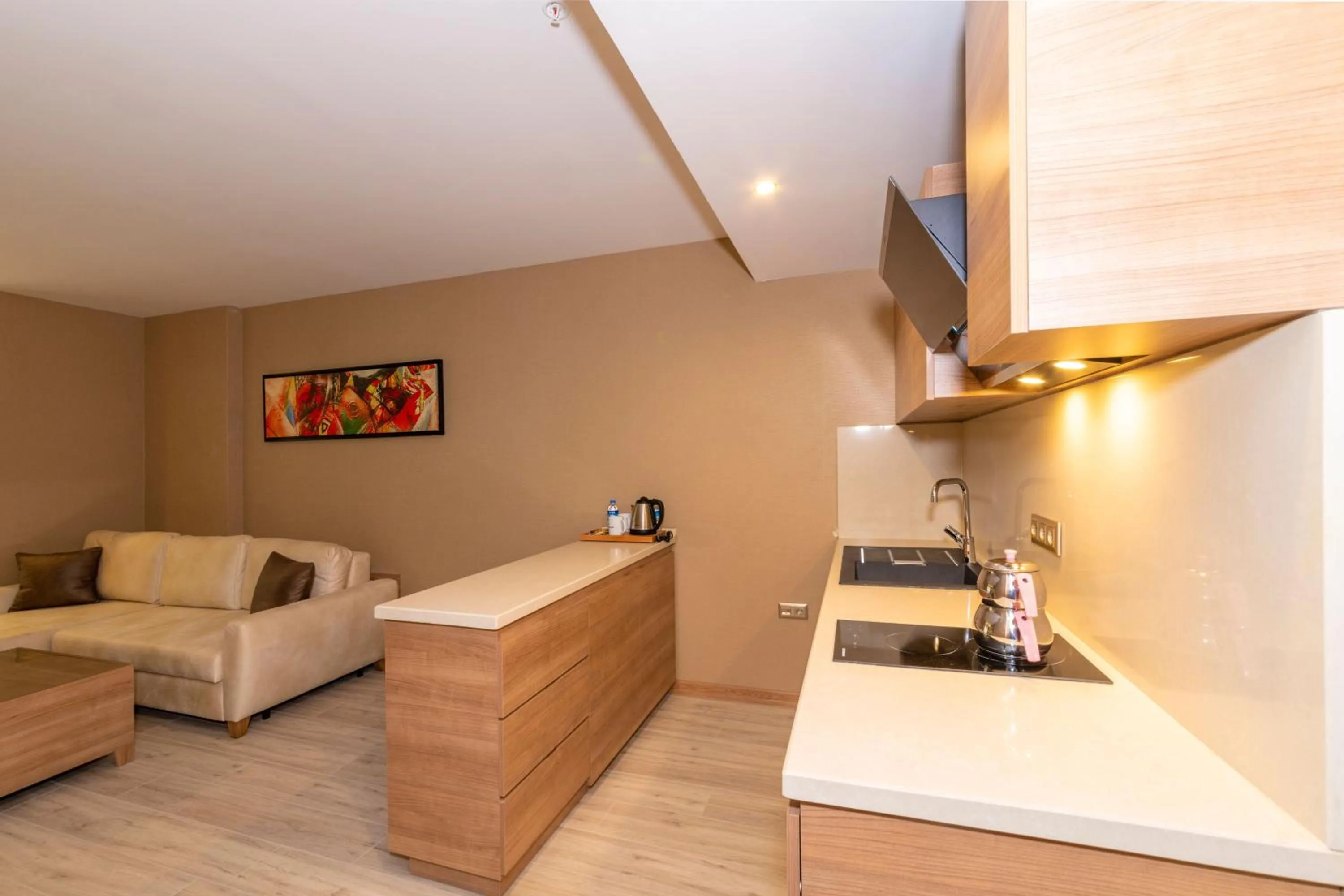 Kitchen or kitchenette in 38 Hotel