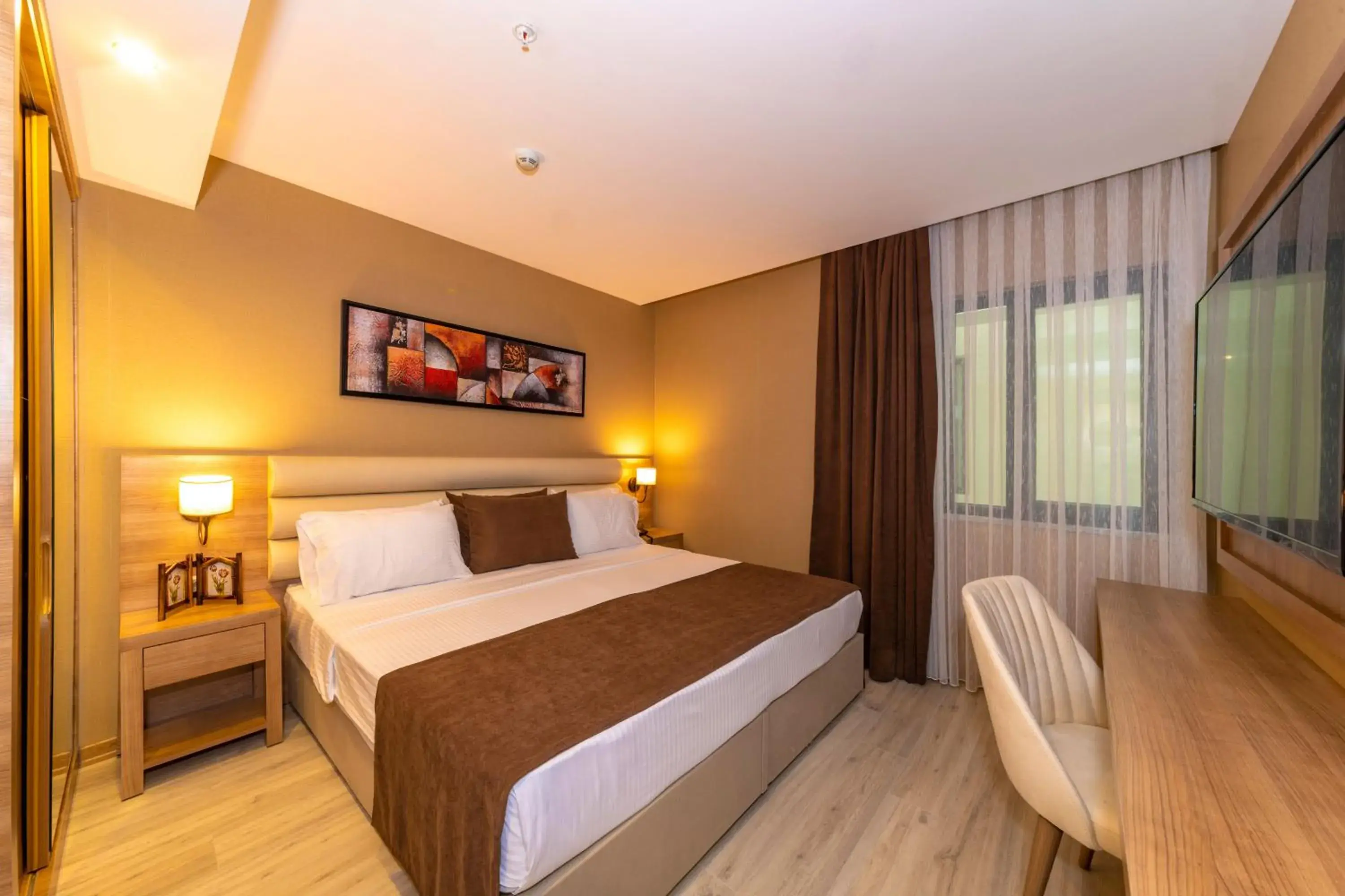 Bed in 38 Hotel Bed in 38 Hotel