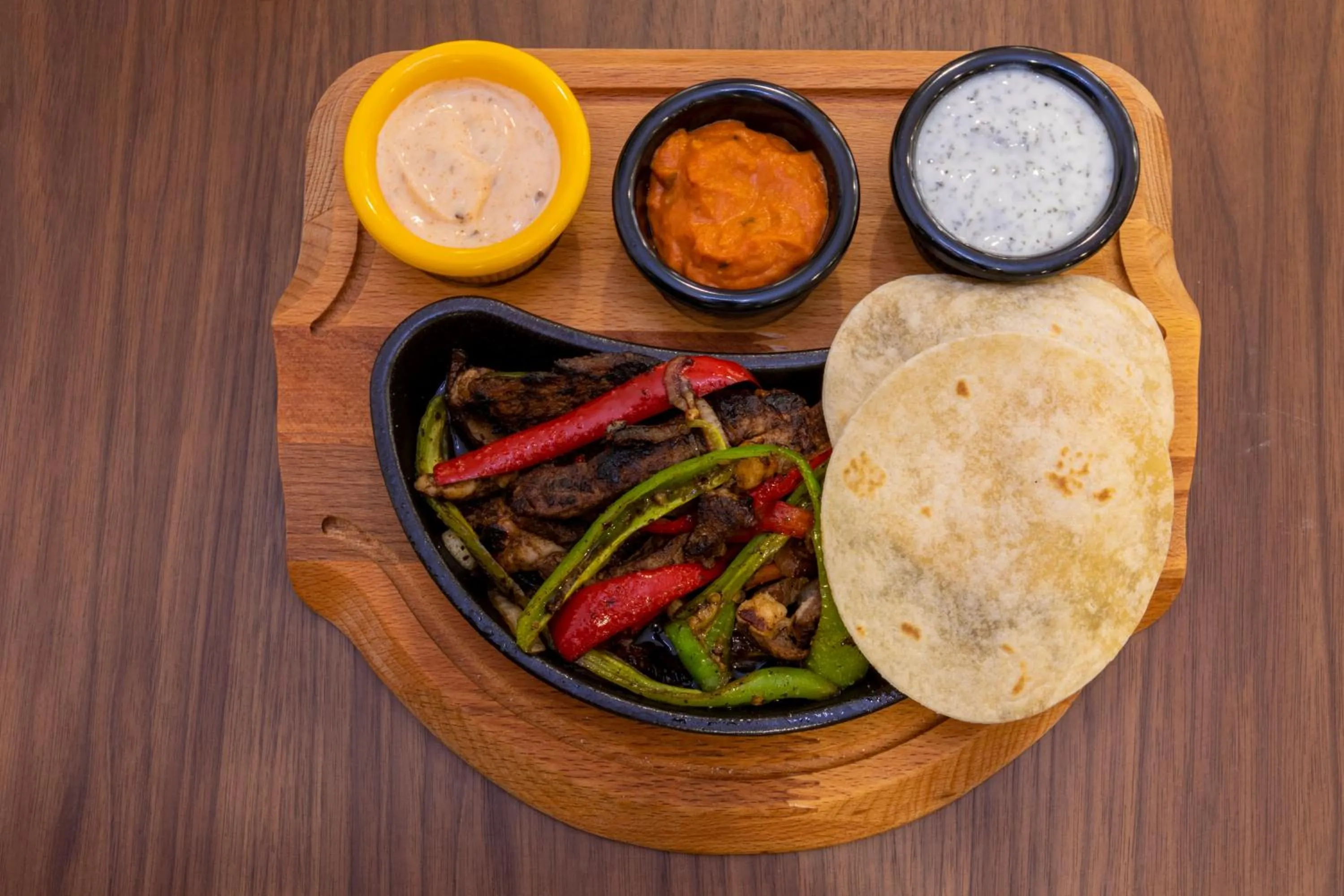 Food and drinks in 38 Hotel