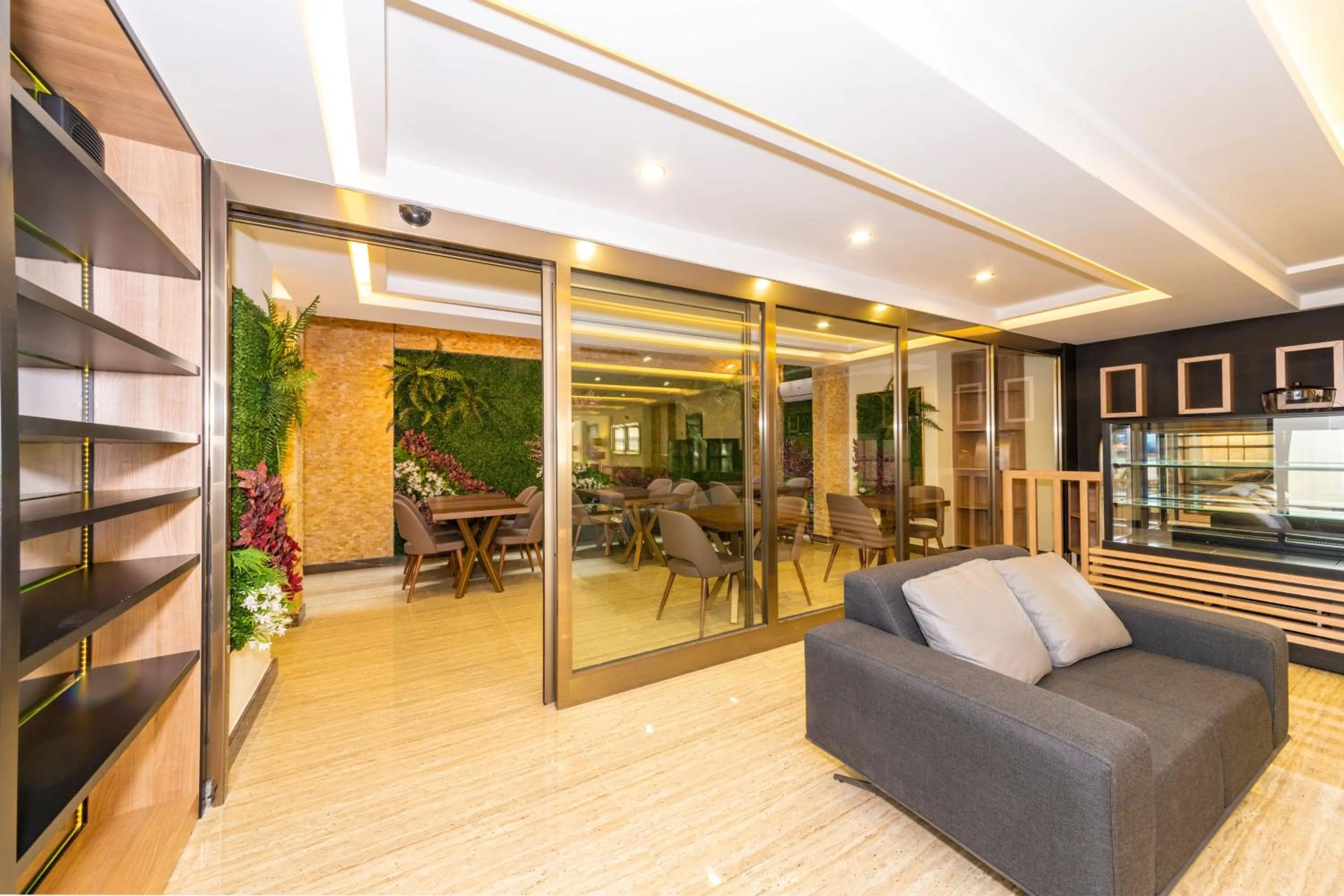 Lobby or reception in 38 Hotel