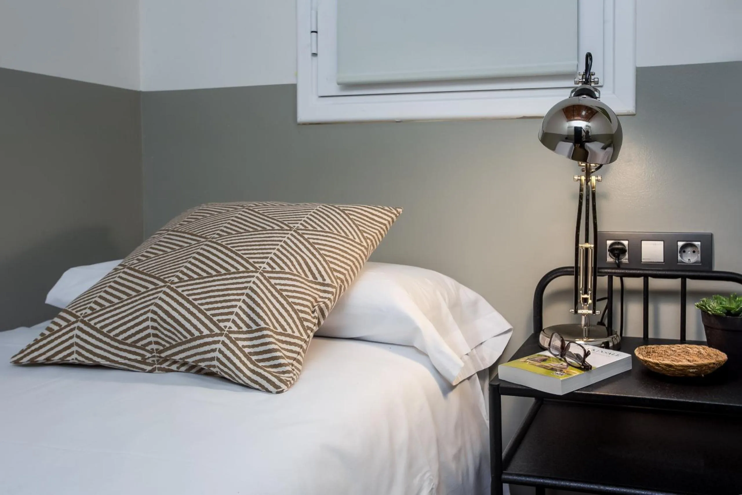 Bed in Ola Living Music