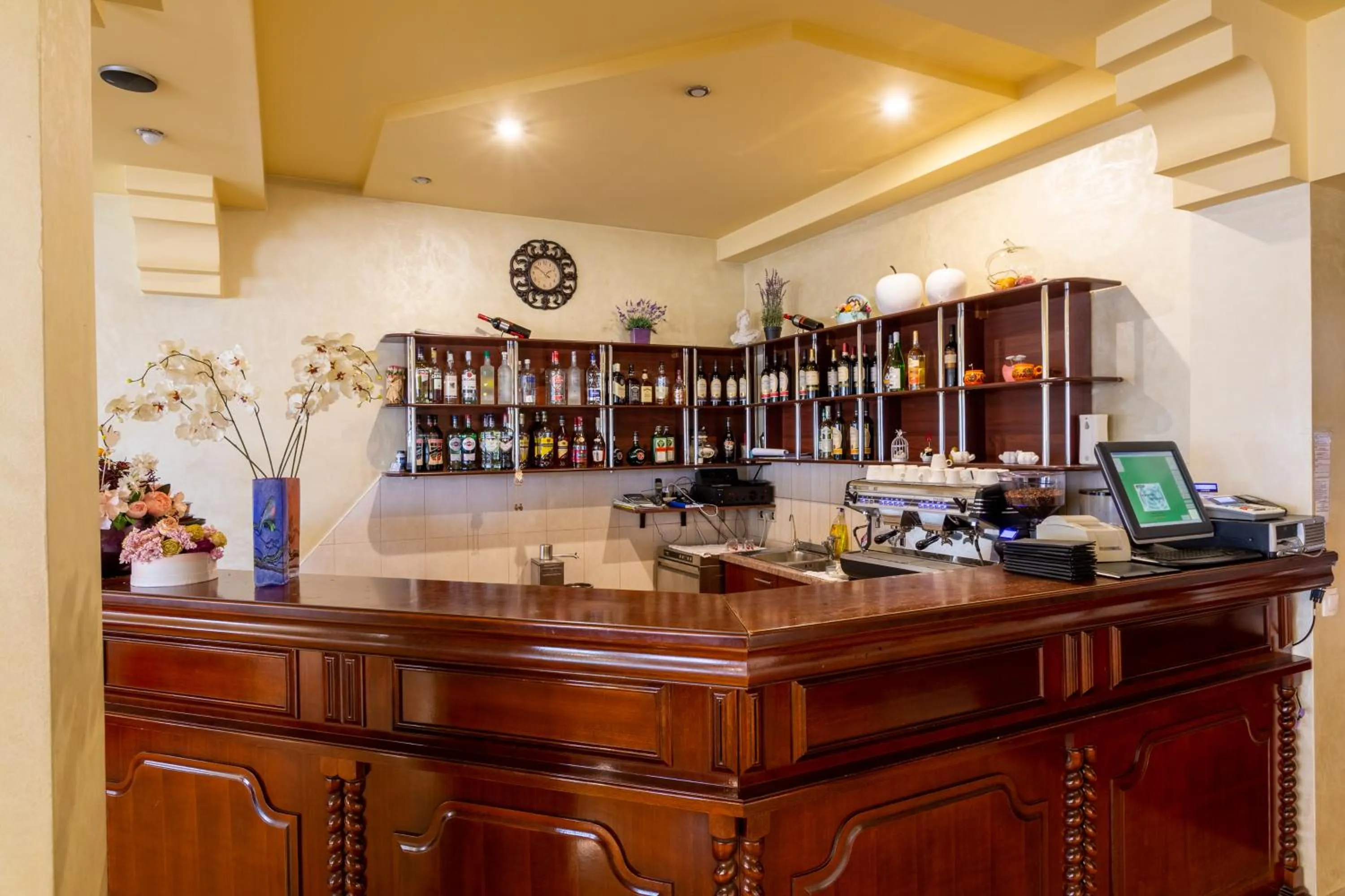 Lounge or bar in Hotel Denis str Gării nr 72