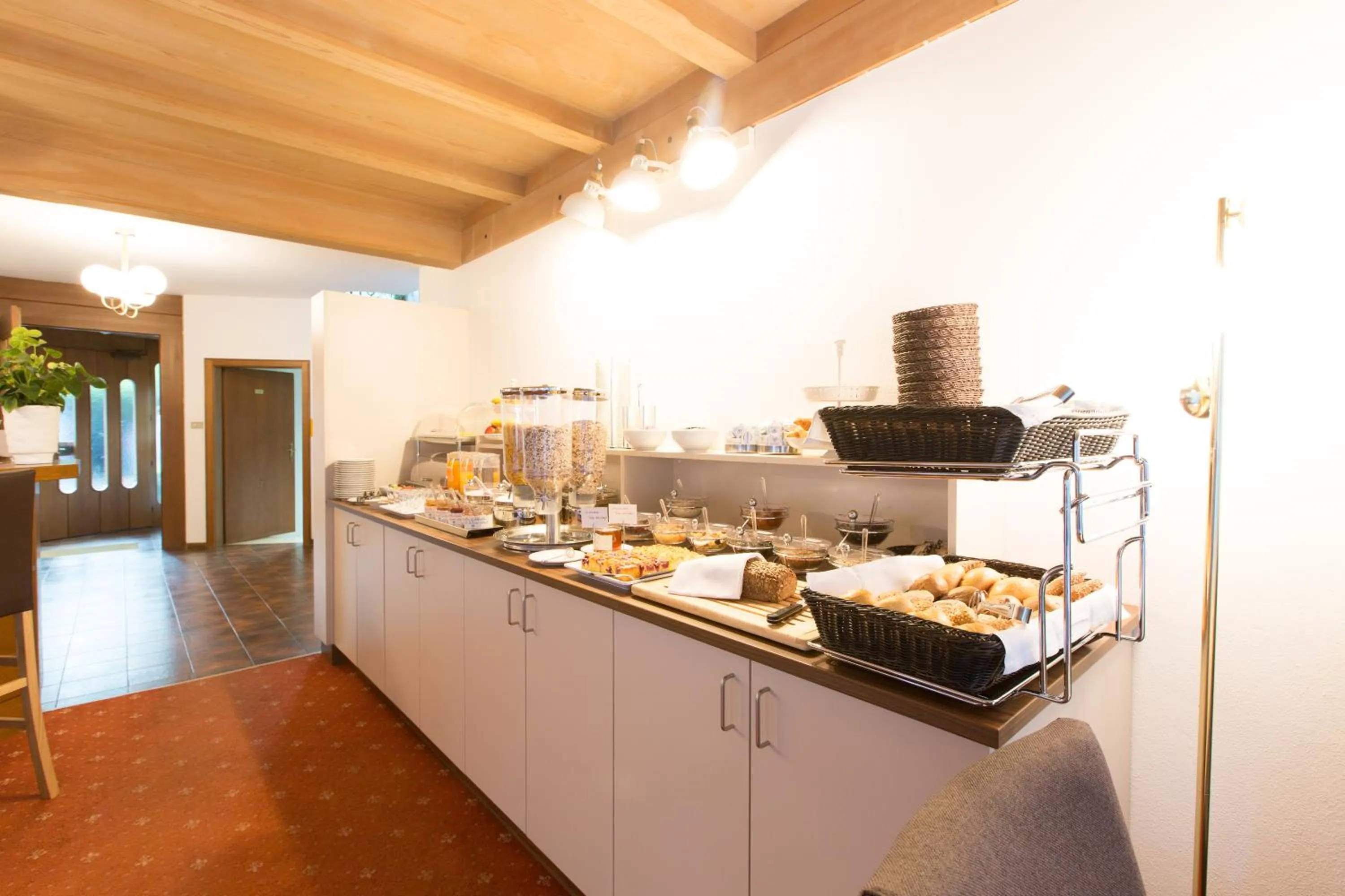 Breakfast in Pension Sankt Urban