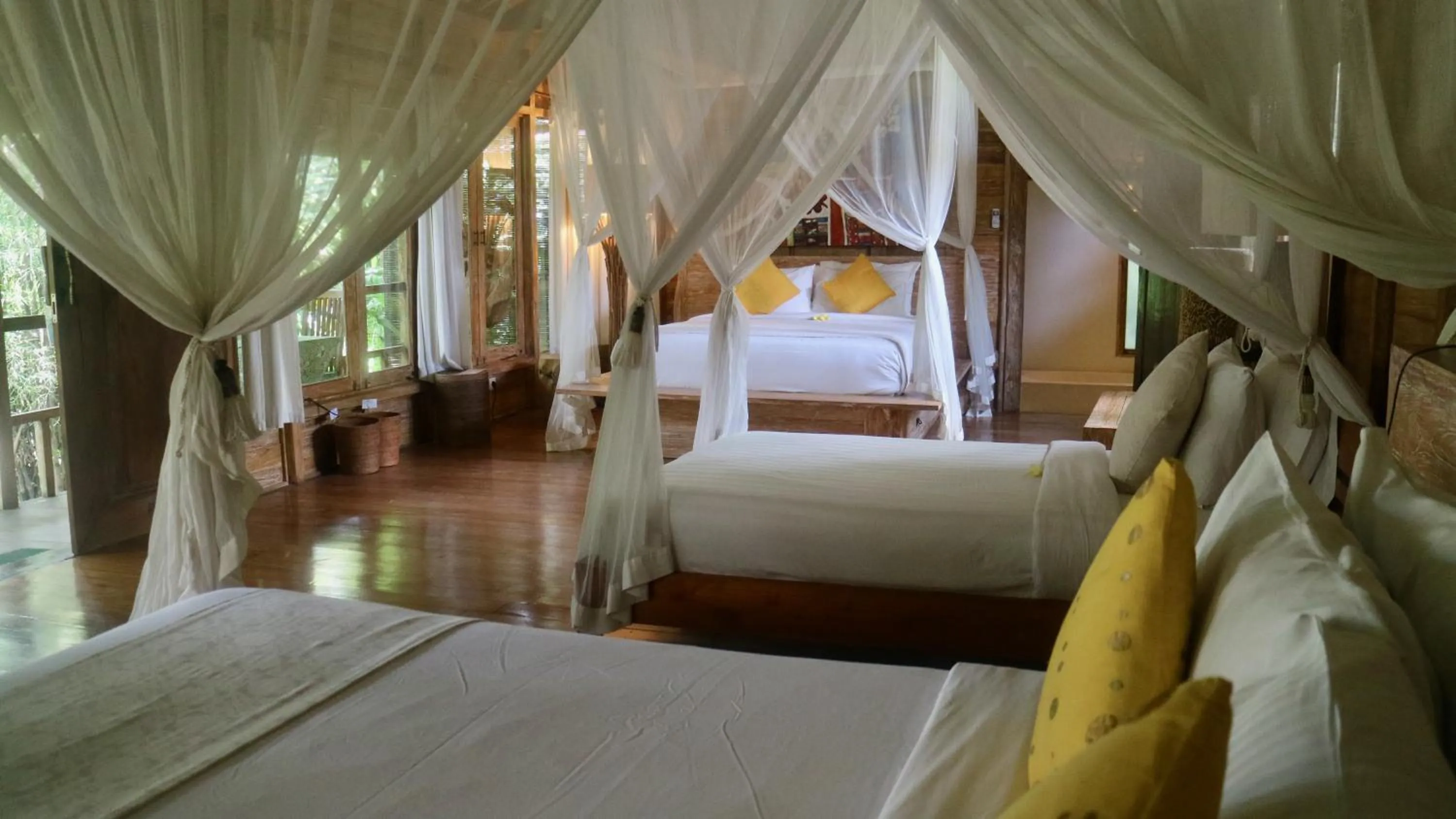 Garden, Bed in Naya Ubud