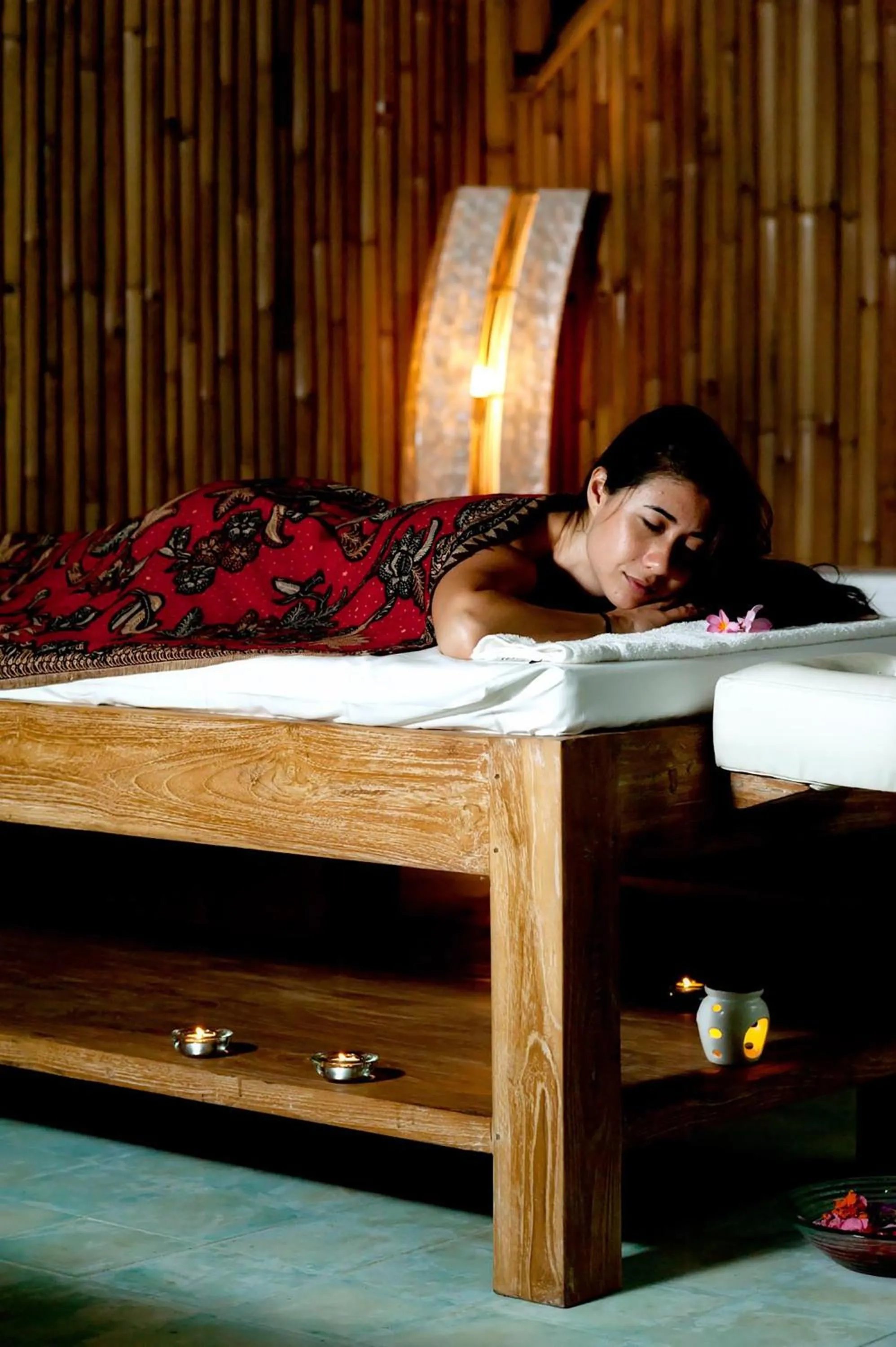 Massage, Bed in Naya Ubud