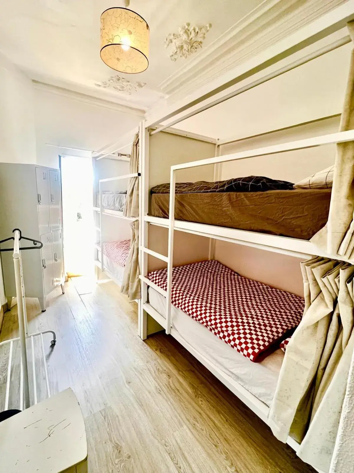 Bed in 4-Bed Female Dormitory Room in SwissPorto Guest House Bed in 4-Bed Female Dormitory Room in SwissPorto Guest House