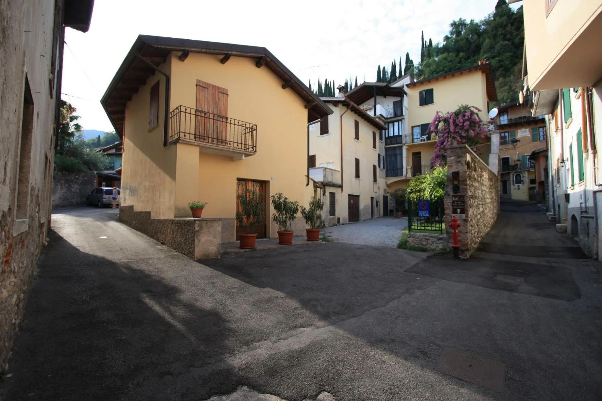Casa Marsilva - holiday apartment in old town centre, near the lake