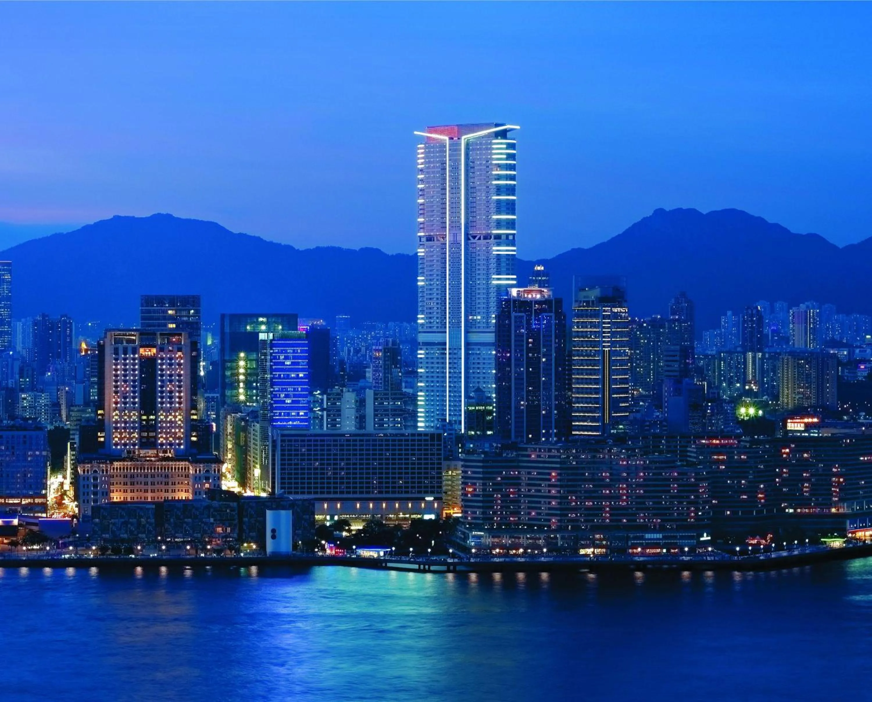 Property building in Hyatt Regency Hong Kong Tsim Sha Tsui