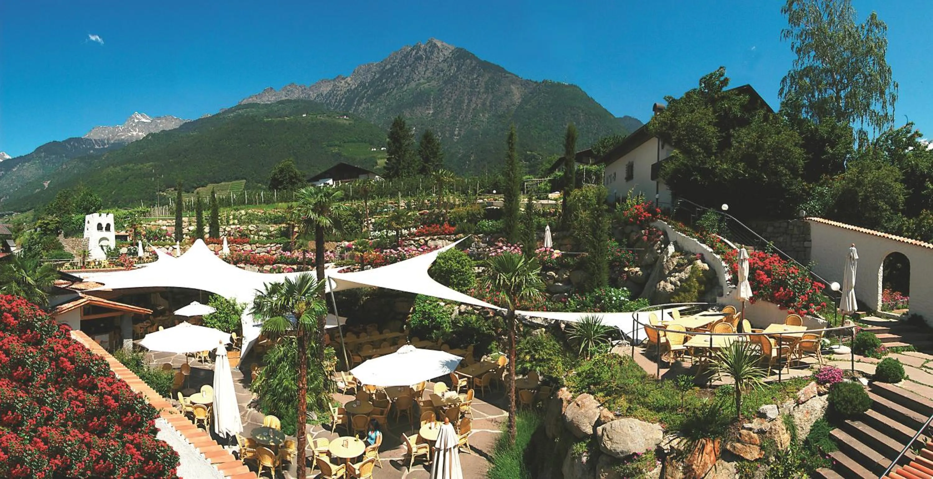 Restaurant/places to eat in PALMENGARTEN Hotel Gstör