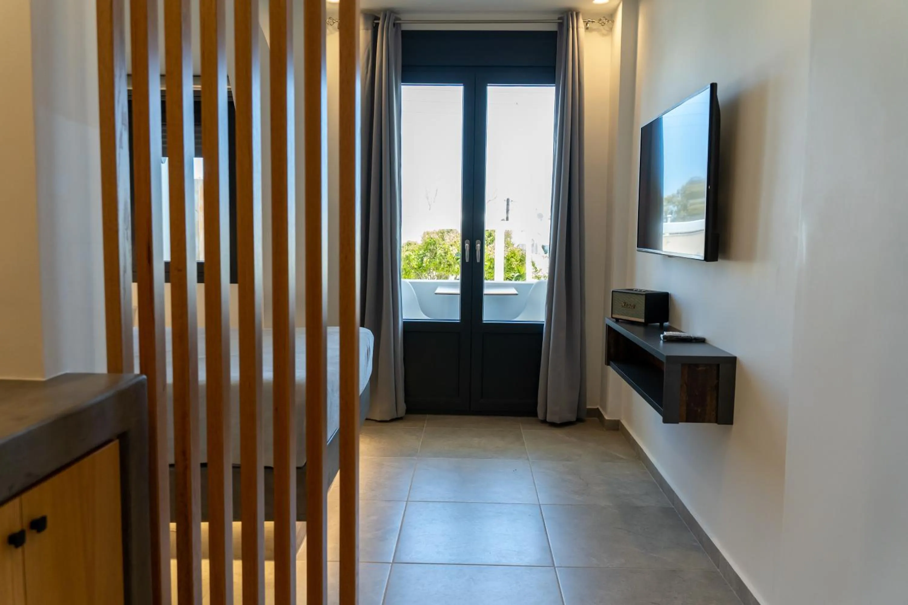 Photo of the whole room in George & Joanna Suites Santorini