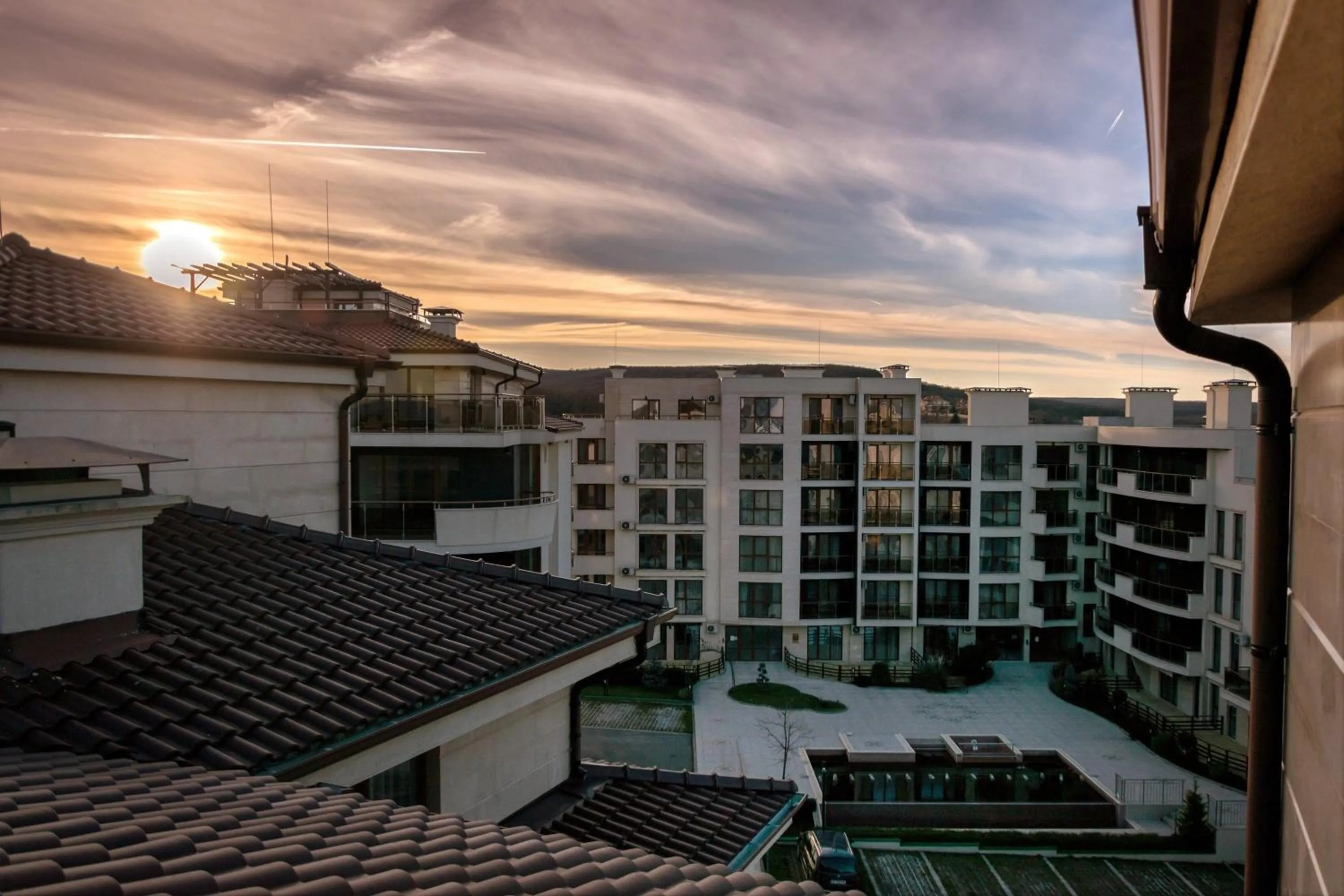 Neighbourhood in Long Beach Resort