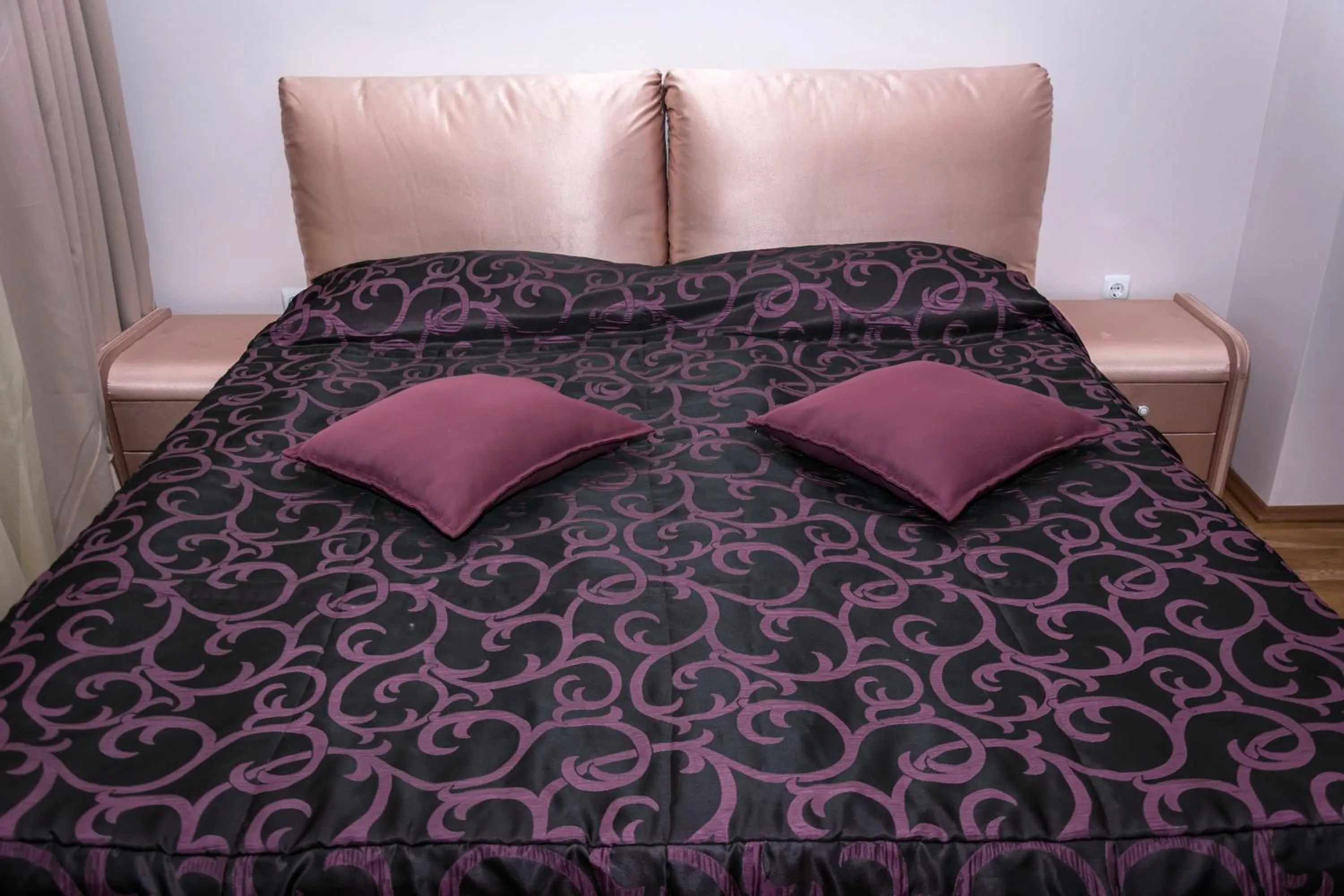 Bed in Long Beach Resort