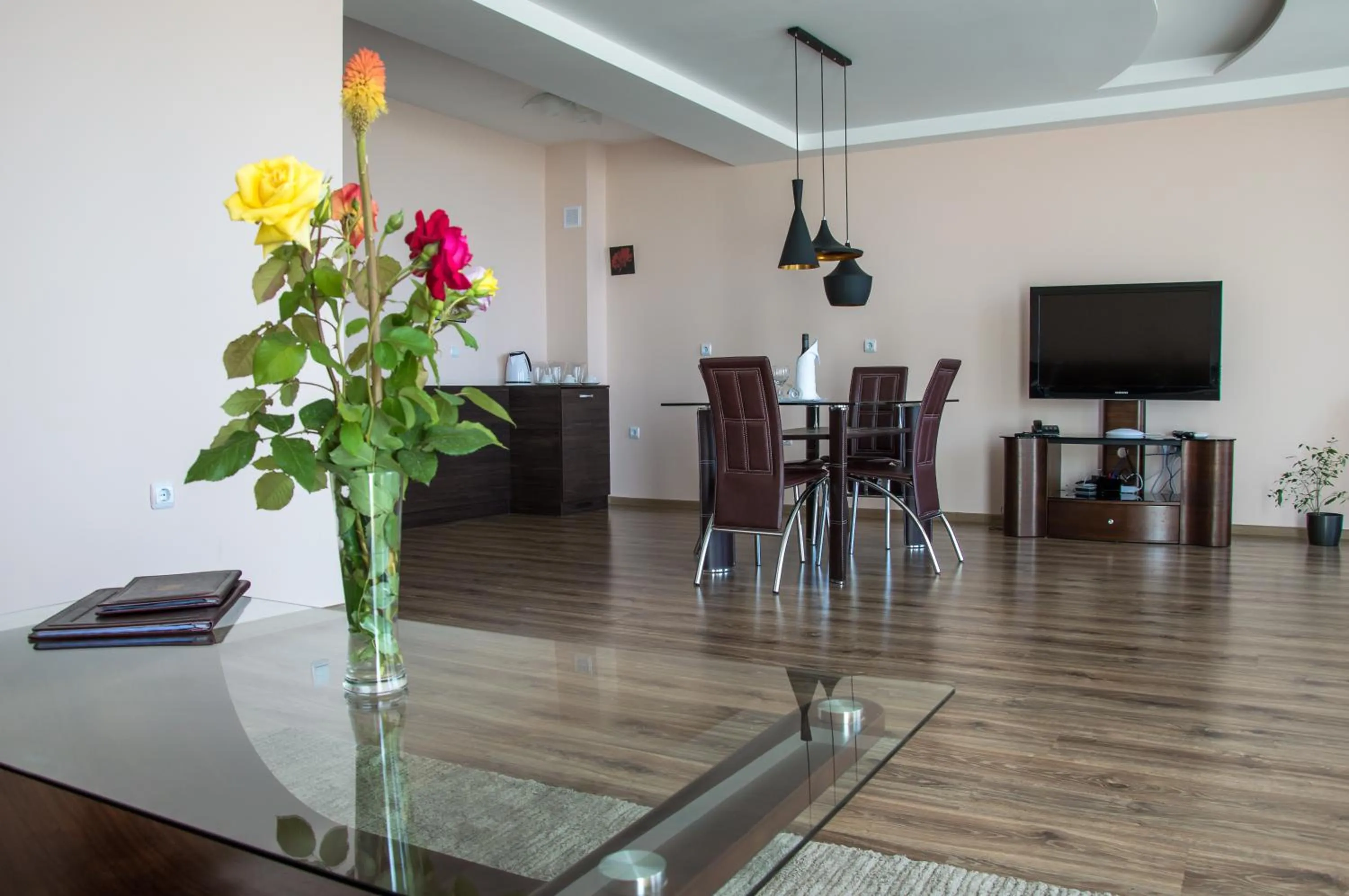 Living room in Long Beach Resort