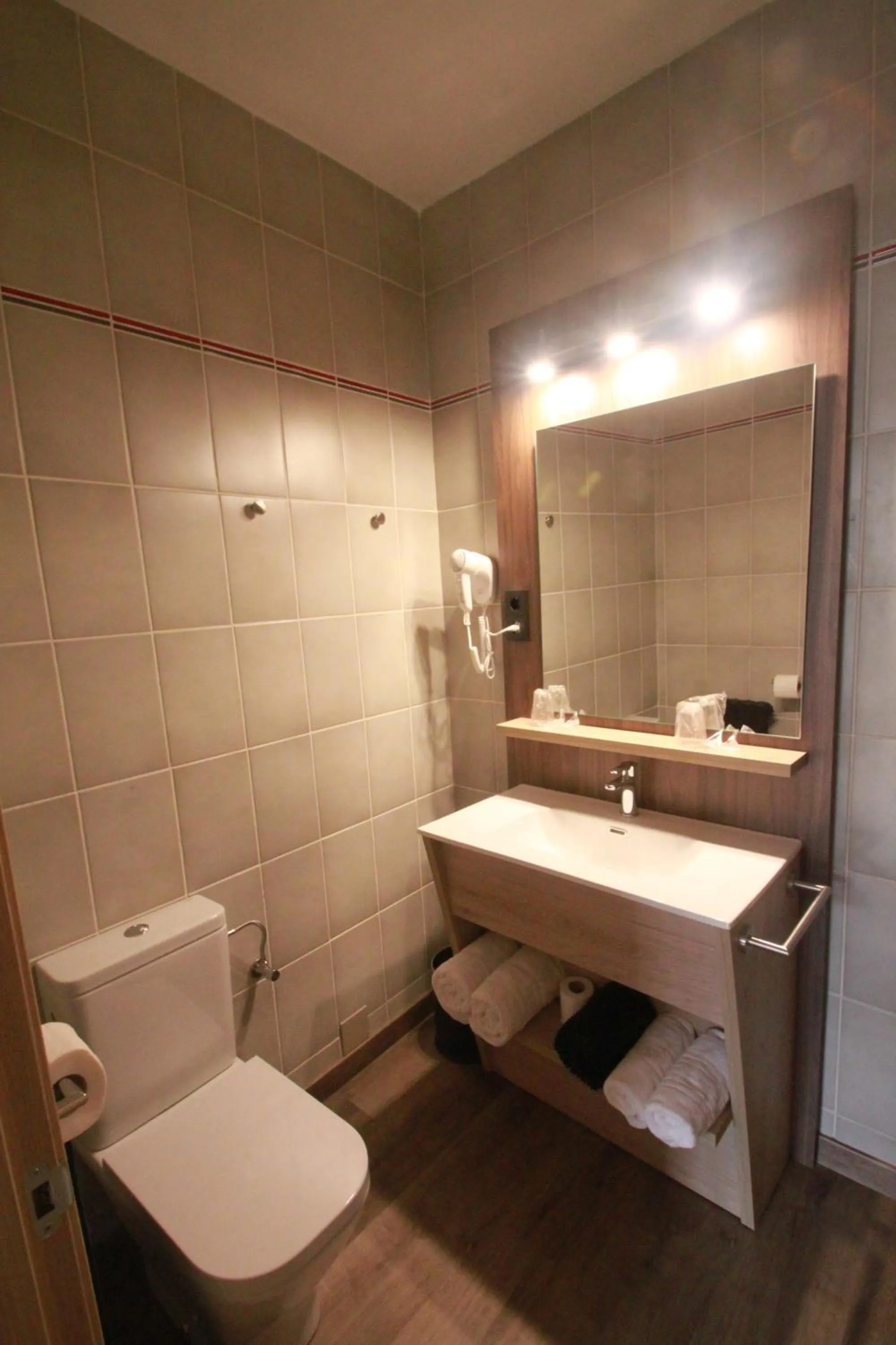 Bathroom in Hotel, H de l'Anton