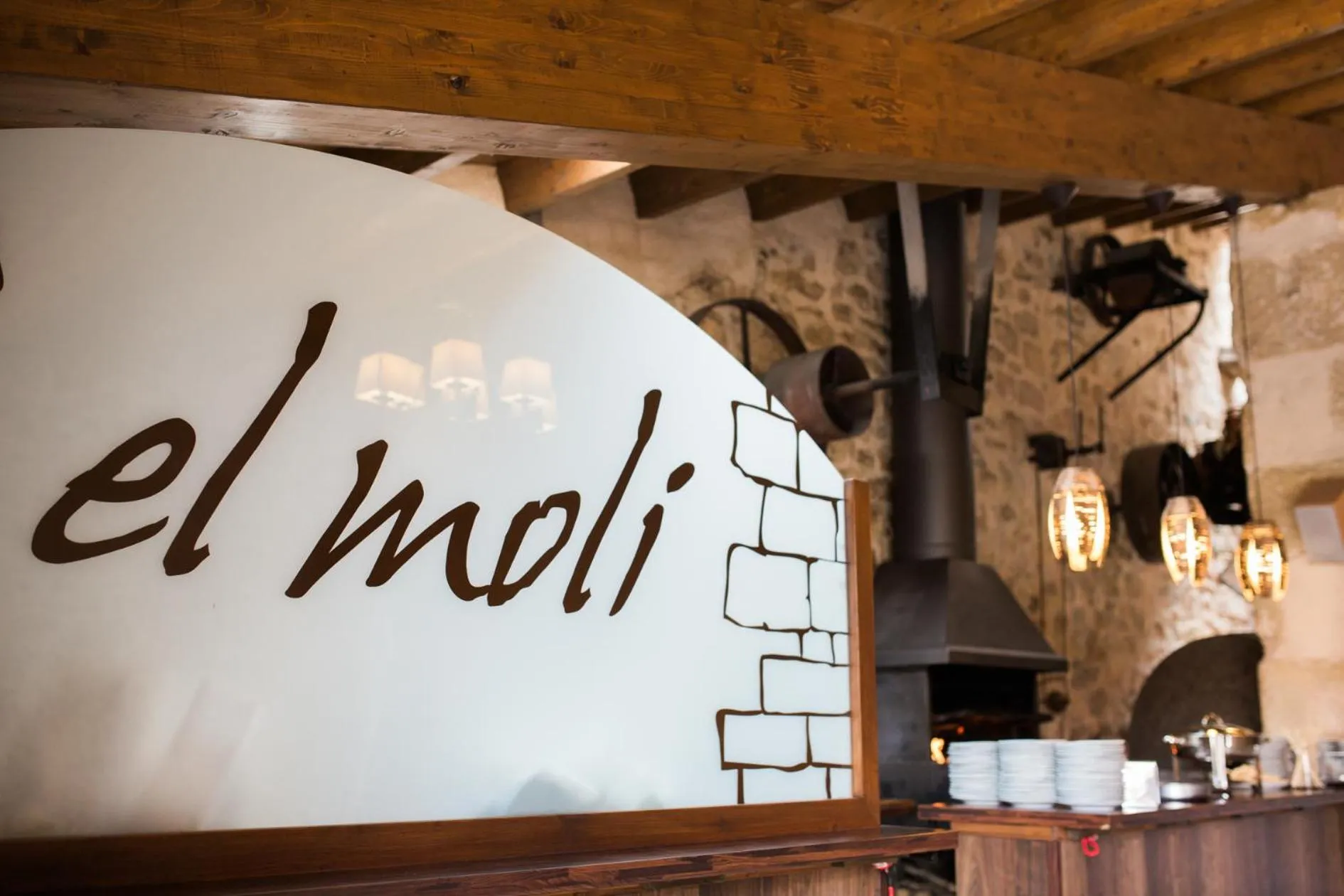 Restaurant/places to eat in Hotel, H de l'Anton