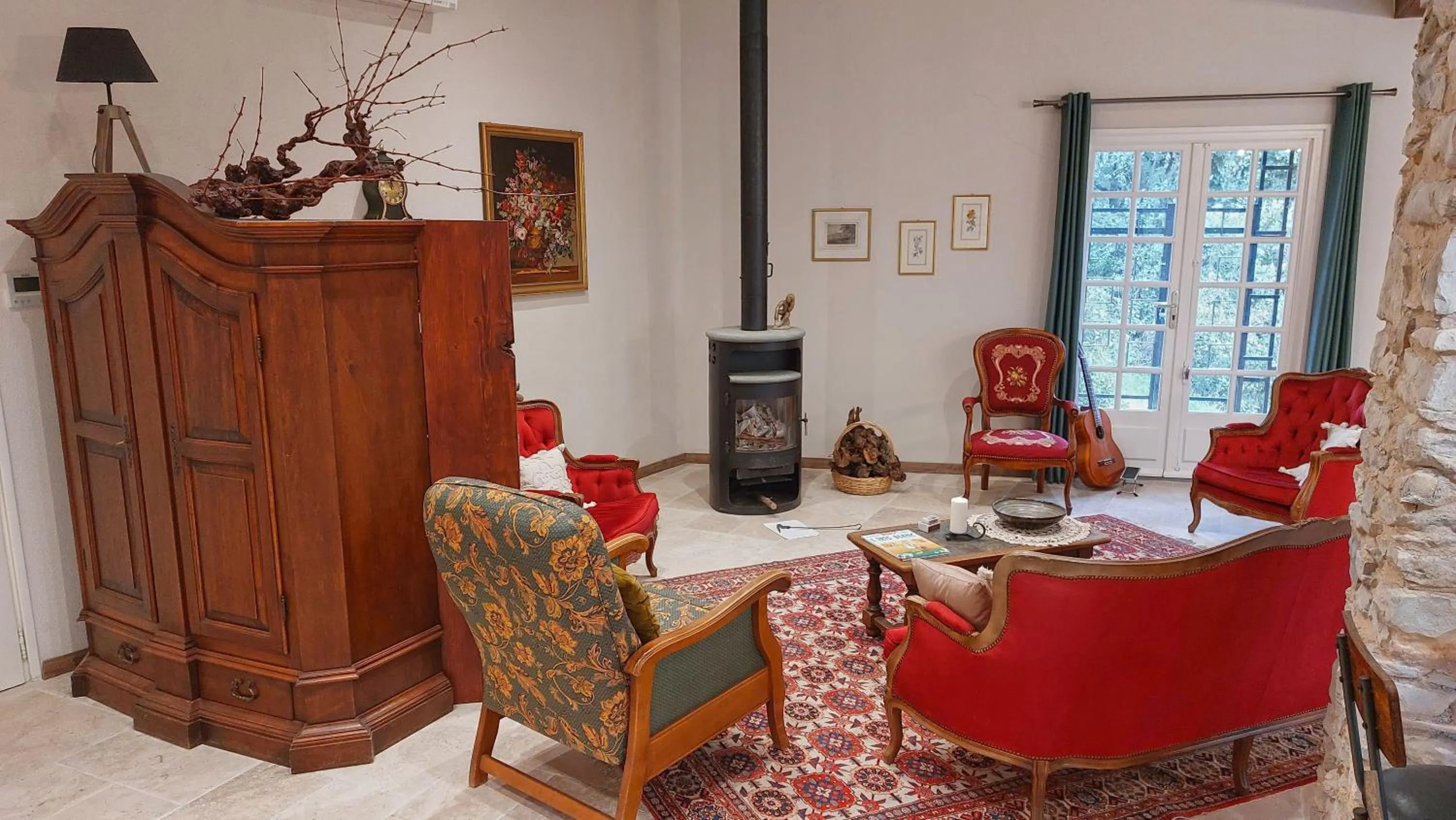 Lounge or bar in Maison Catalina