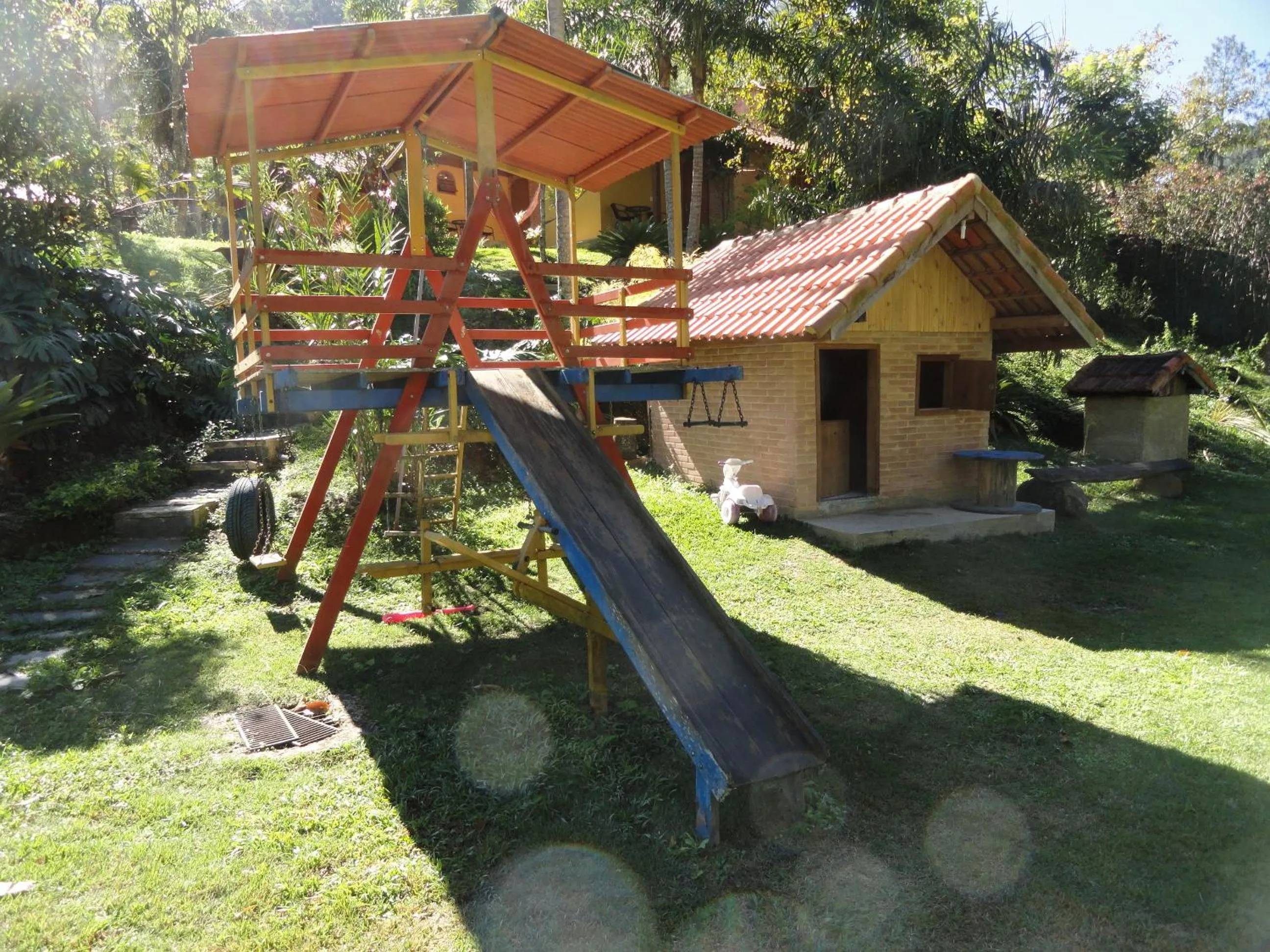 Children play ground in Pousada Chácara do Rio