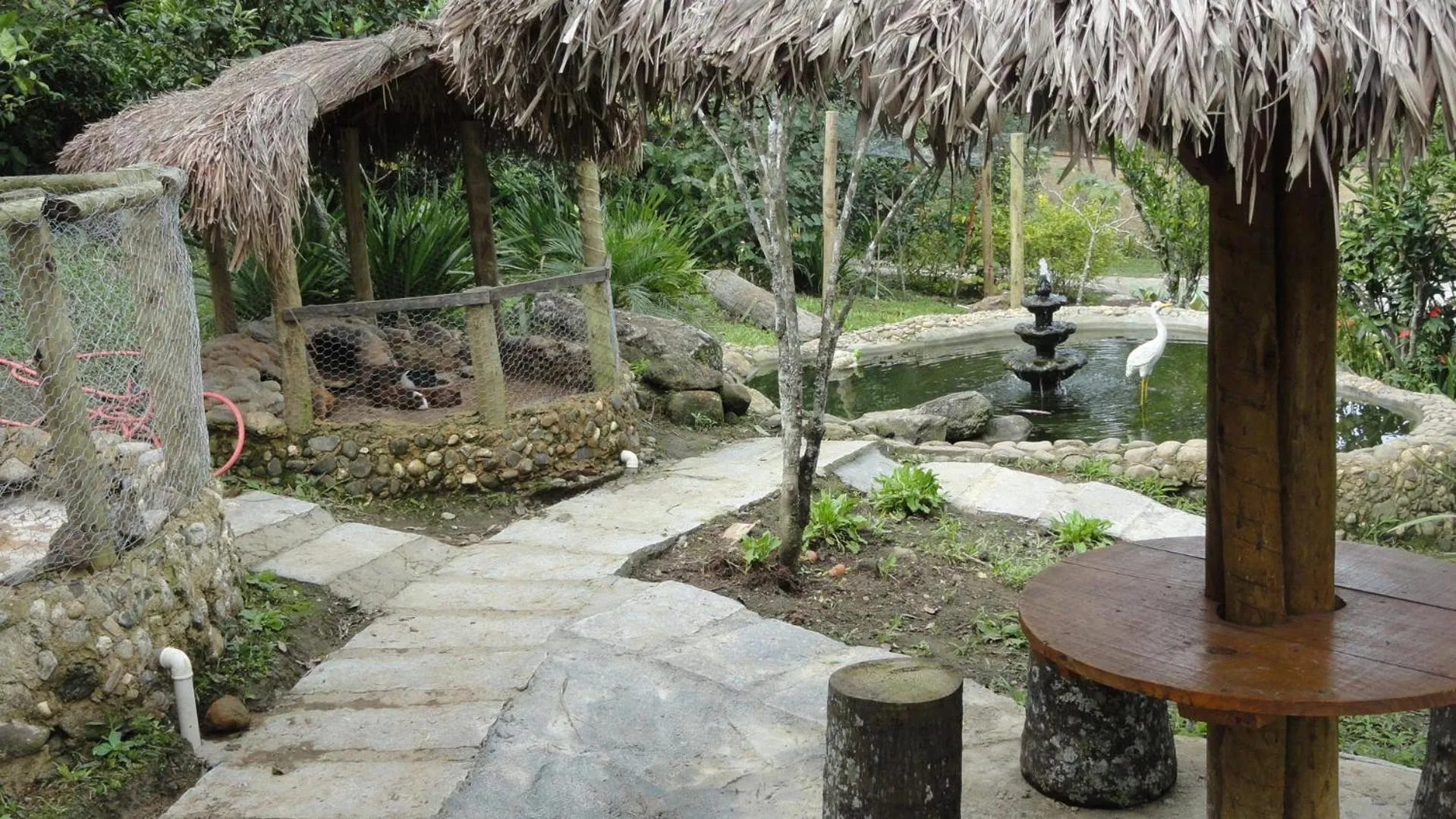 Seating area in Pousada Chácara do Rio
