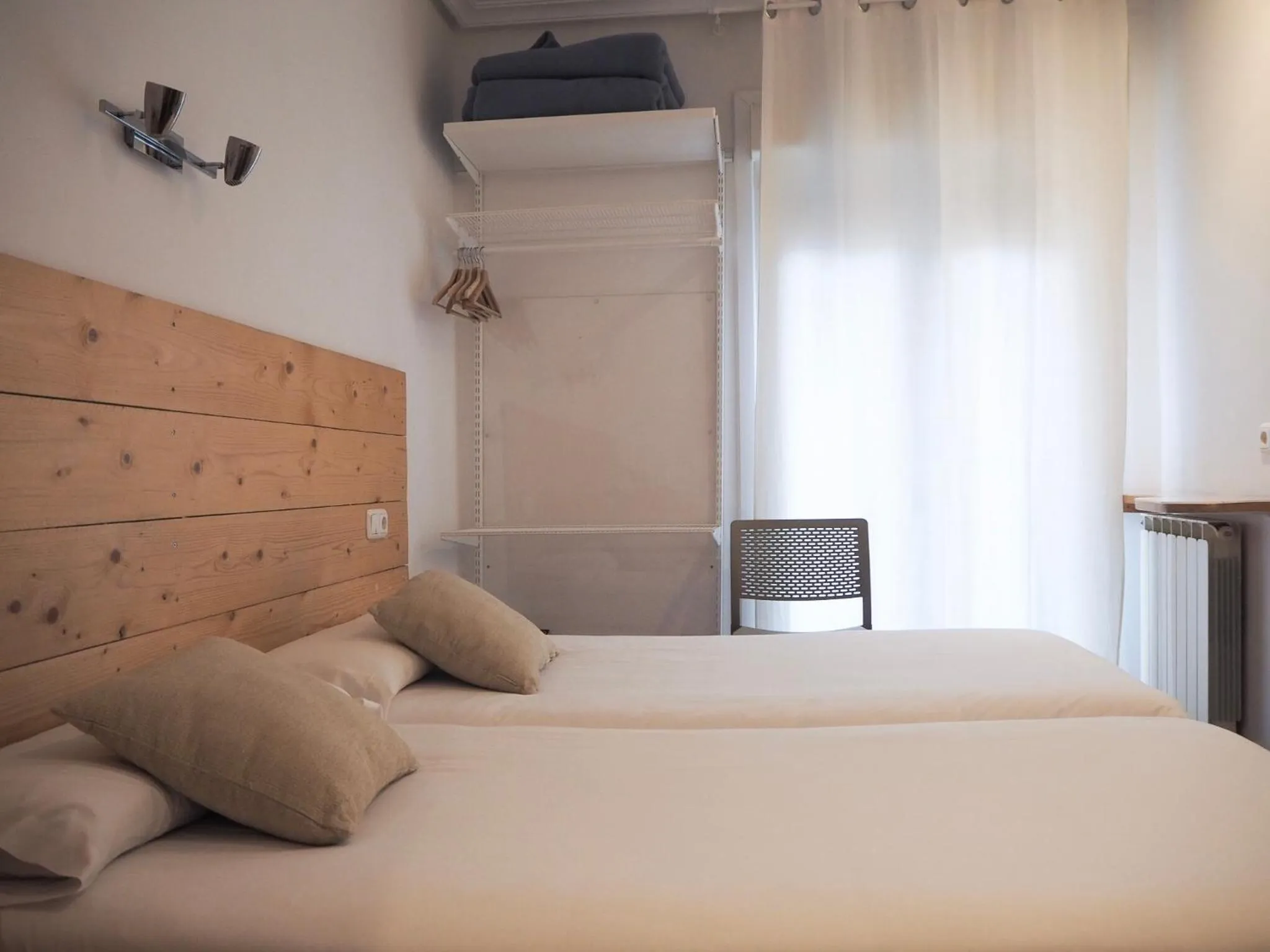 Bedroom, Bed in Pensión Urkia