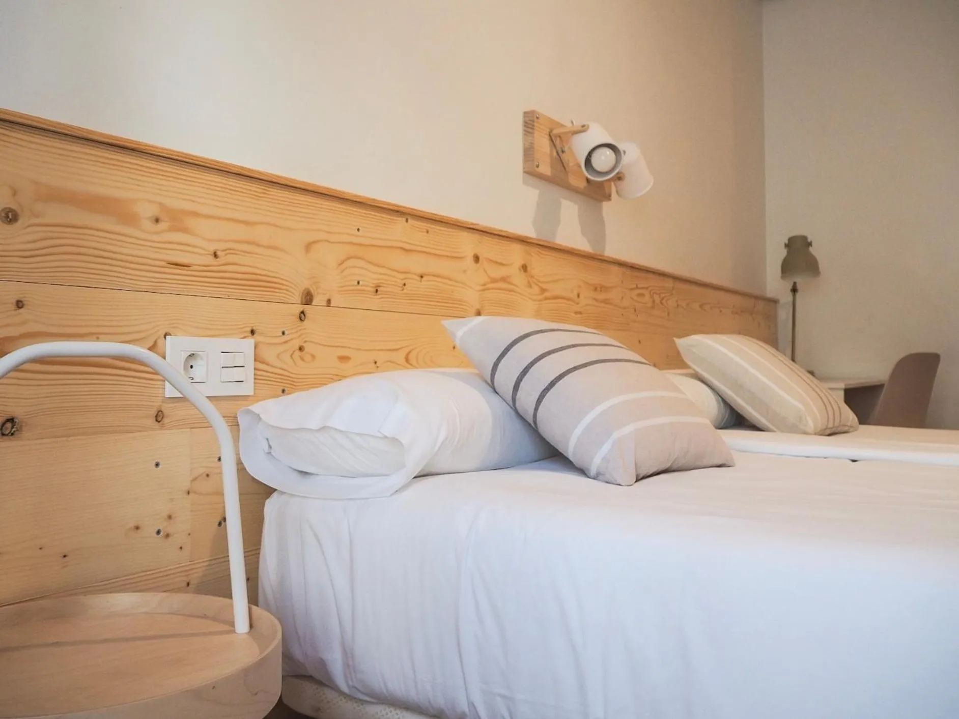 Bedroom, Bed in Pensión Urkia