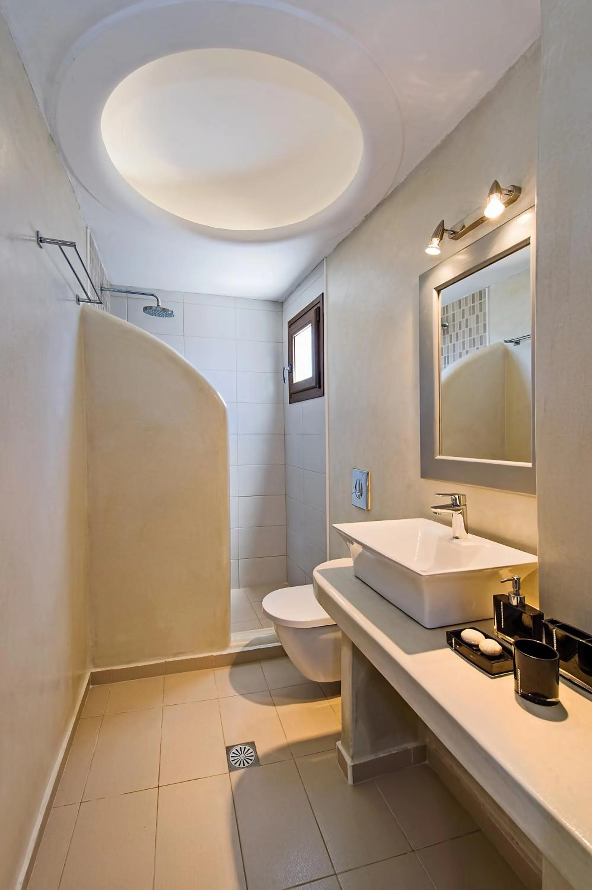 Shower in Ifestos Villa