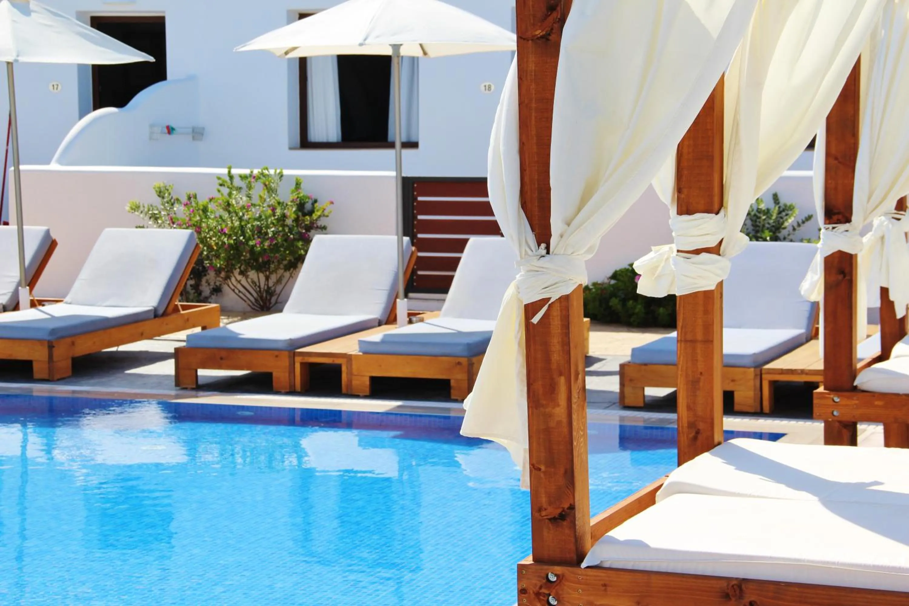 Swimming pool in Ifestos Villa