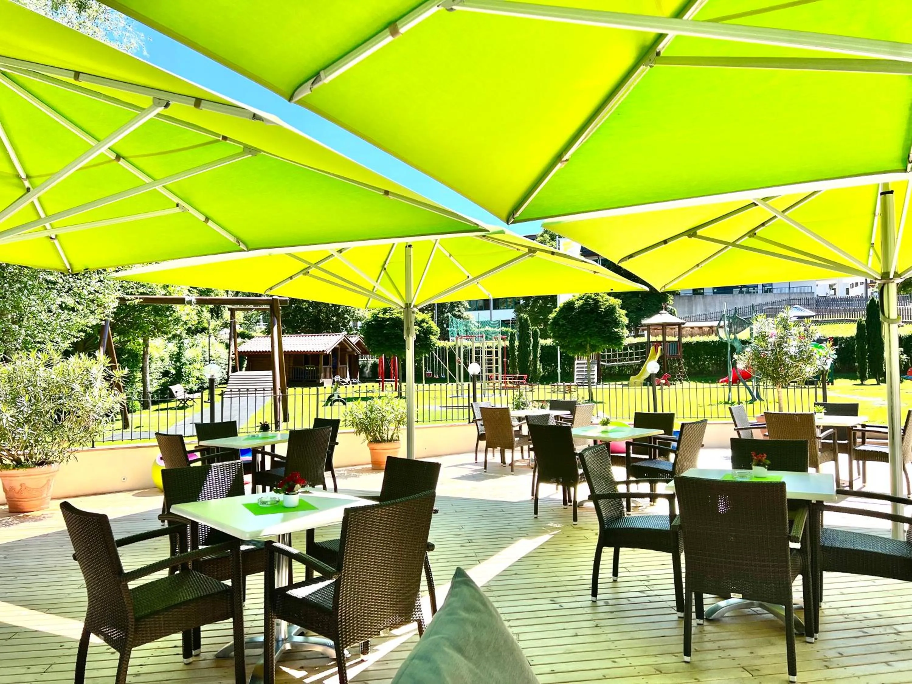 Lounge or bar in Aparthotel Kastel Seiser Alm