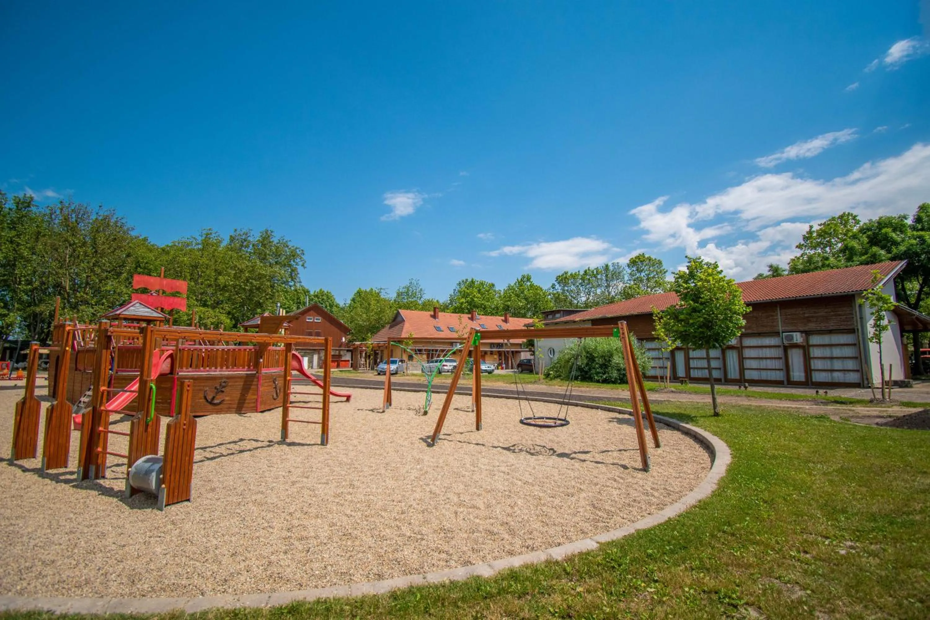 Beach Hostel Balatonboglár