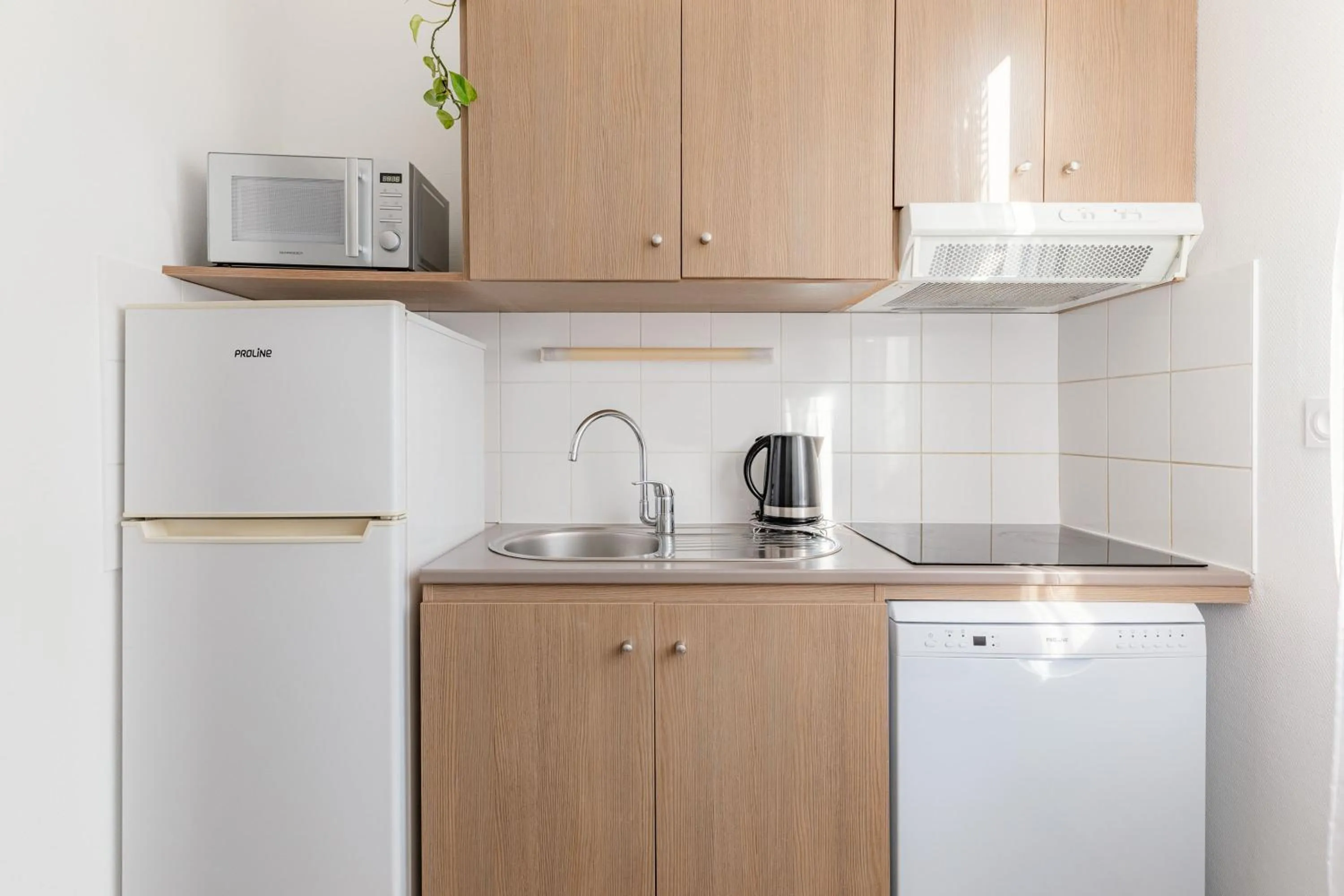 Coffee/tea facilities in Appart'City Confort Saint-Nazaire Océan