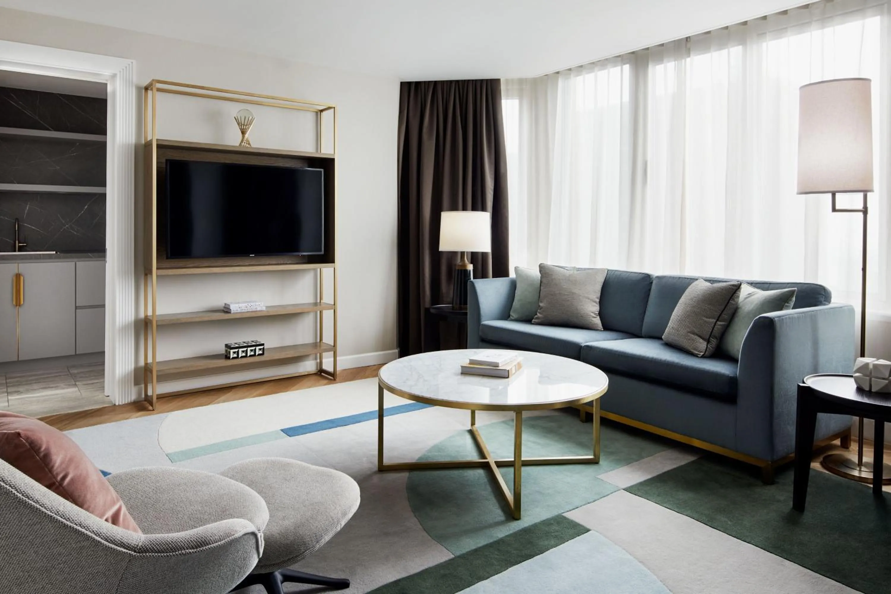 Living room in The Luxury Collection Hotel Manhattan Midtown